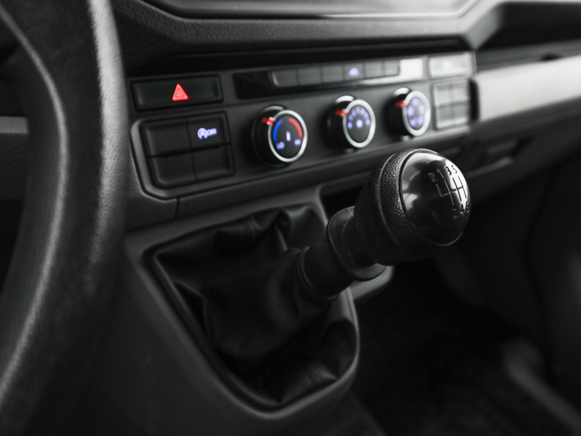 Volkswagen Crafter Einzelkabine mittlerer Radstand
