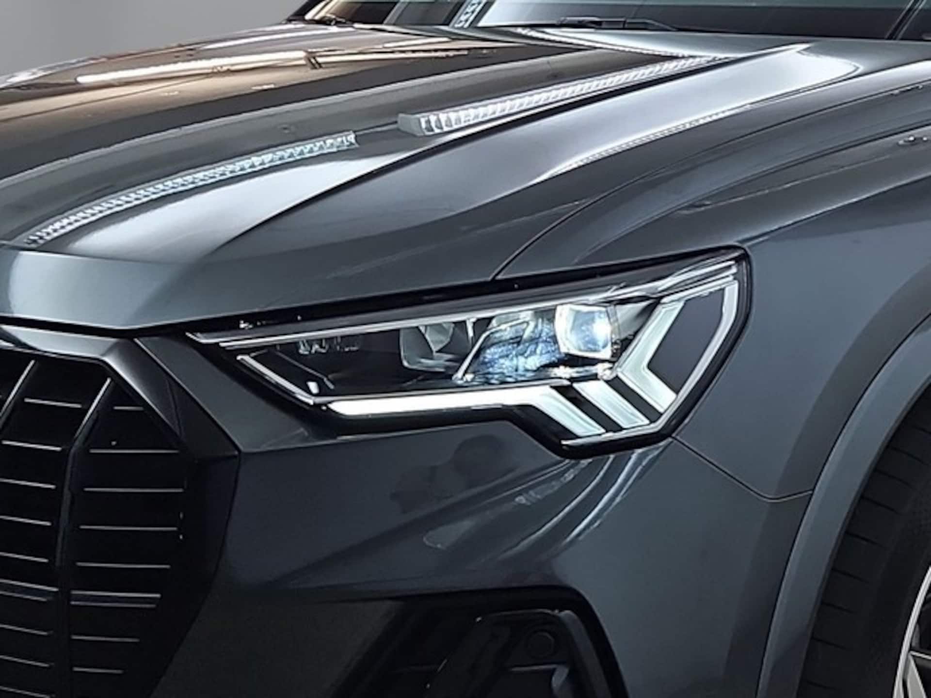 Audi Q3 SUV S line