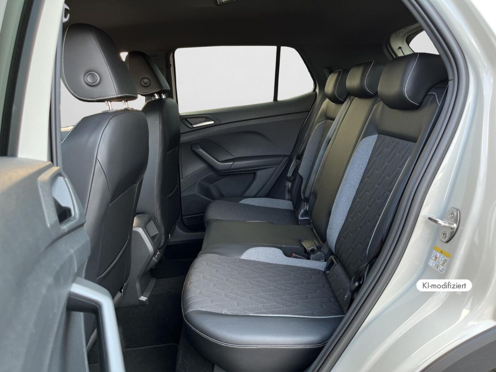 Volkswagen T-Cross – Bild 14