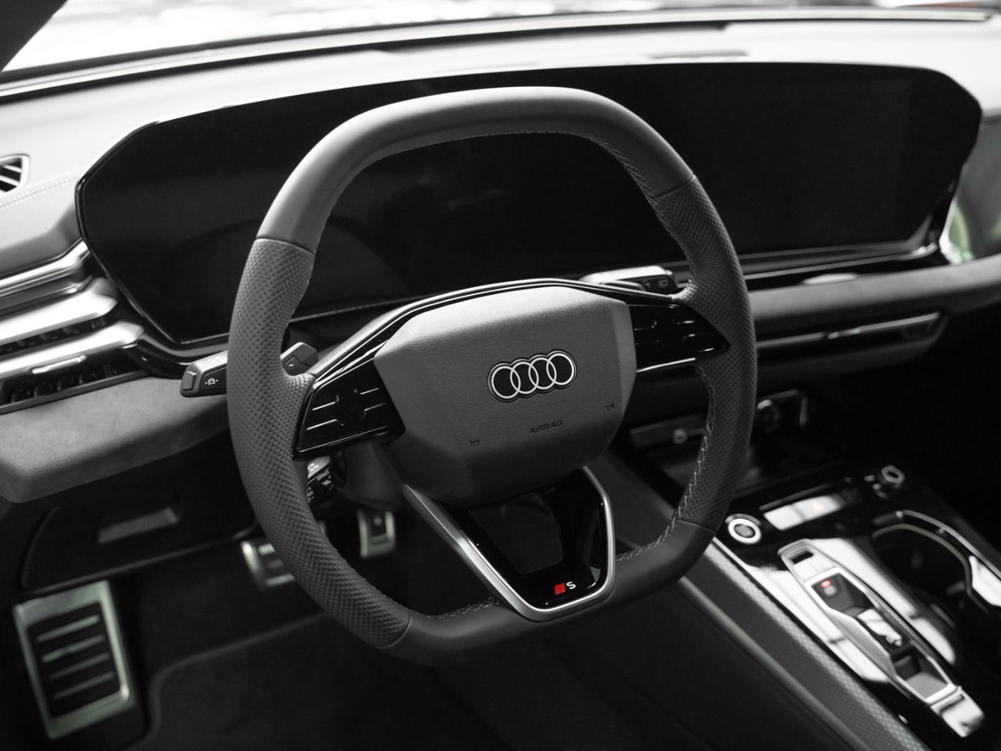 Bild über Audi A5 Avant TDI quattro 150 kW S tronic - für weitere Informationen kontaktieren Sie den Audi Partner