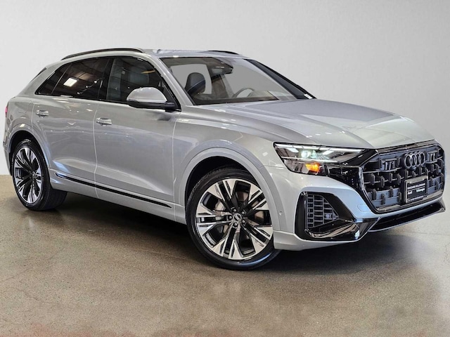 2025 Audi Q8