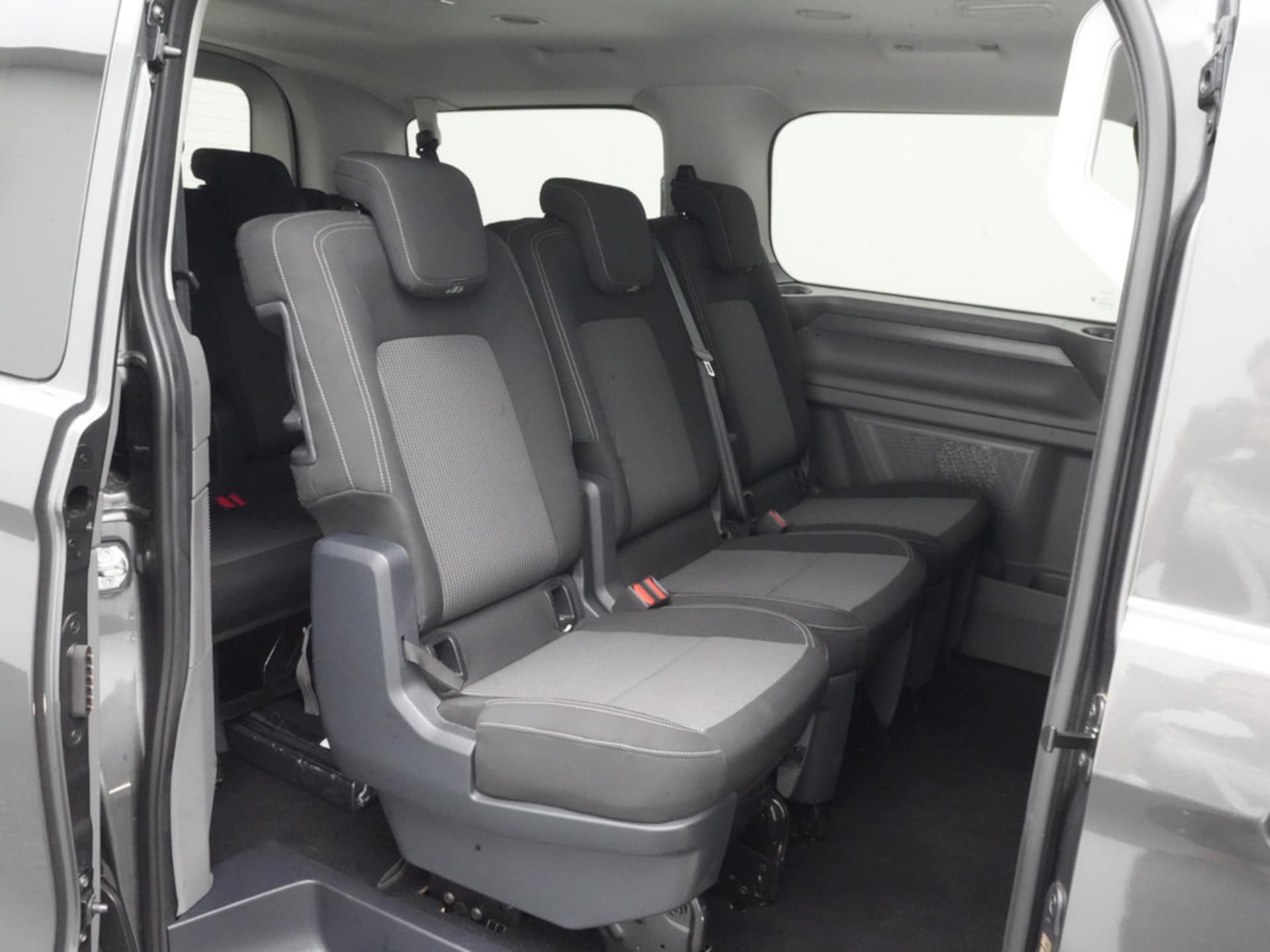 Volkswagen Caravelle Basis-Modell