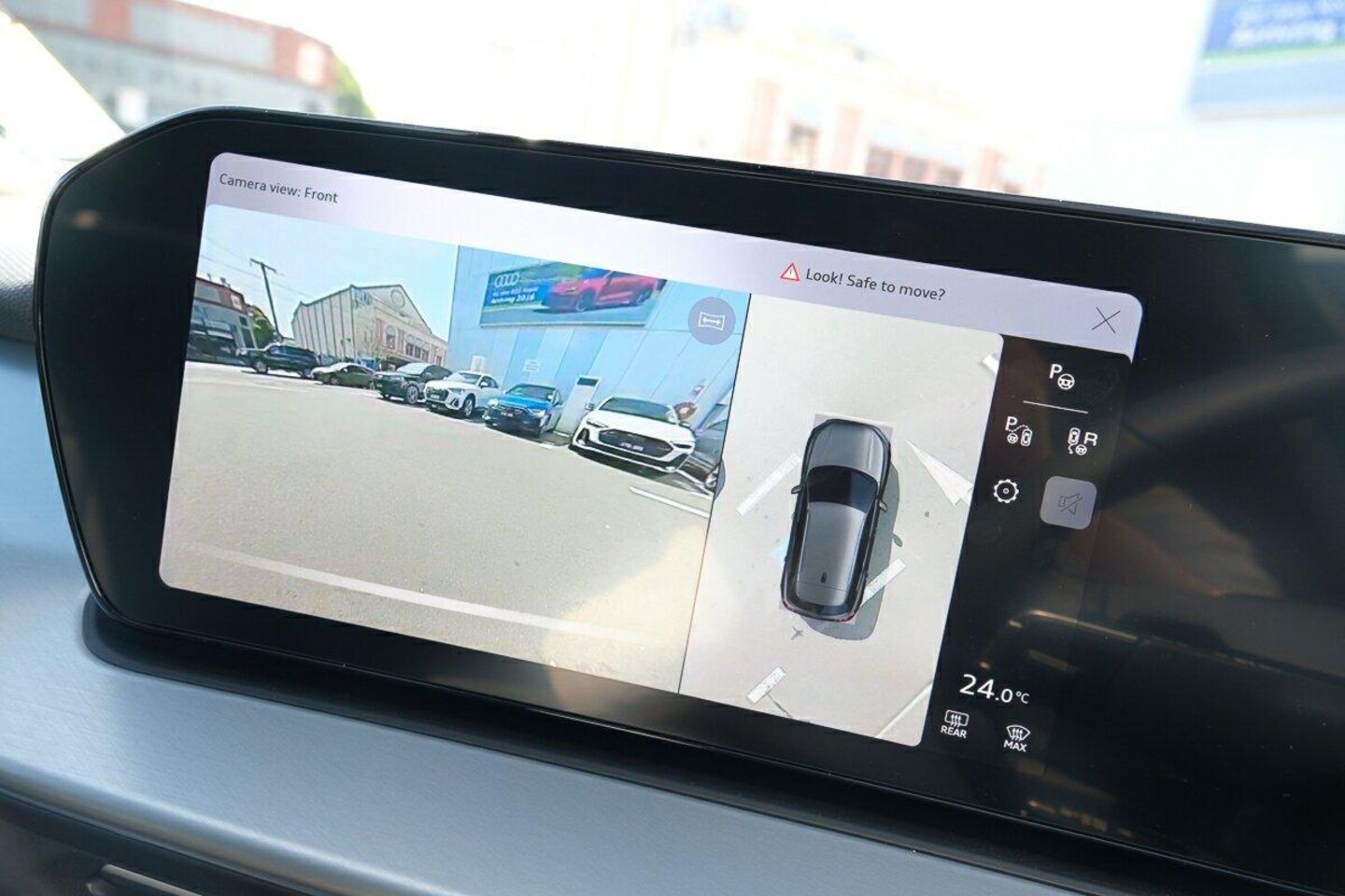 Image about Audi Q3 SUV TFSI 110 kW launch edition
