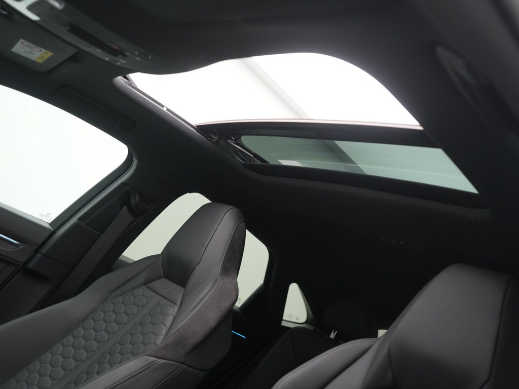Image about Audi RS Q3 Sportback TFSI quattro S tronic