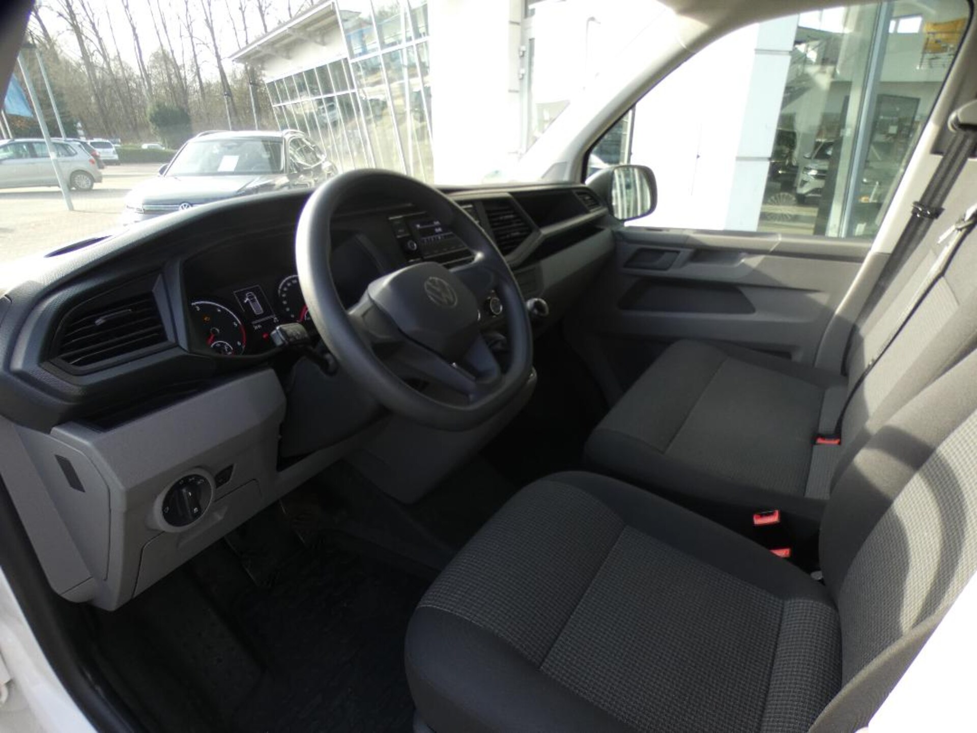 Volkswagen T6.1 Transporter Kasten kurzer Radstand