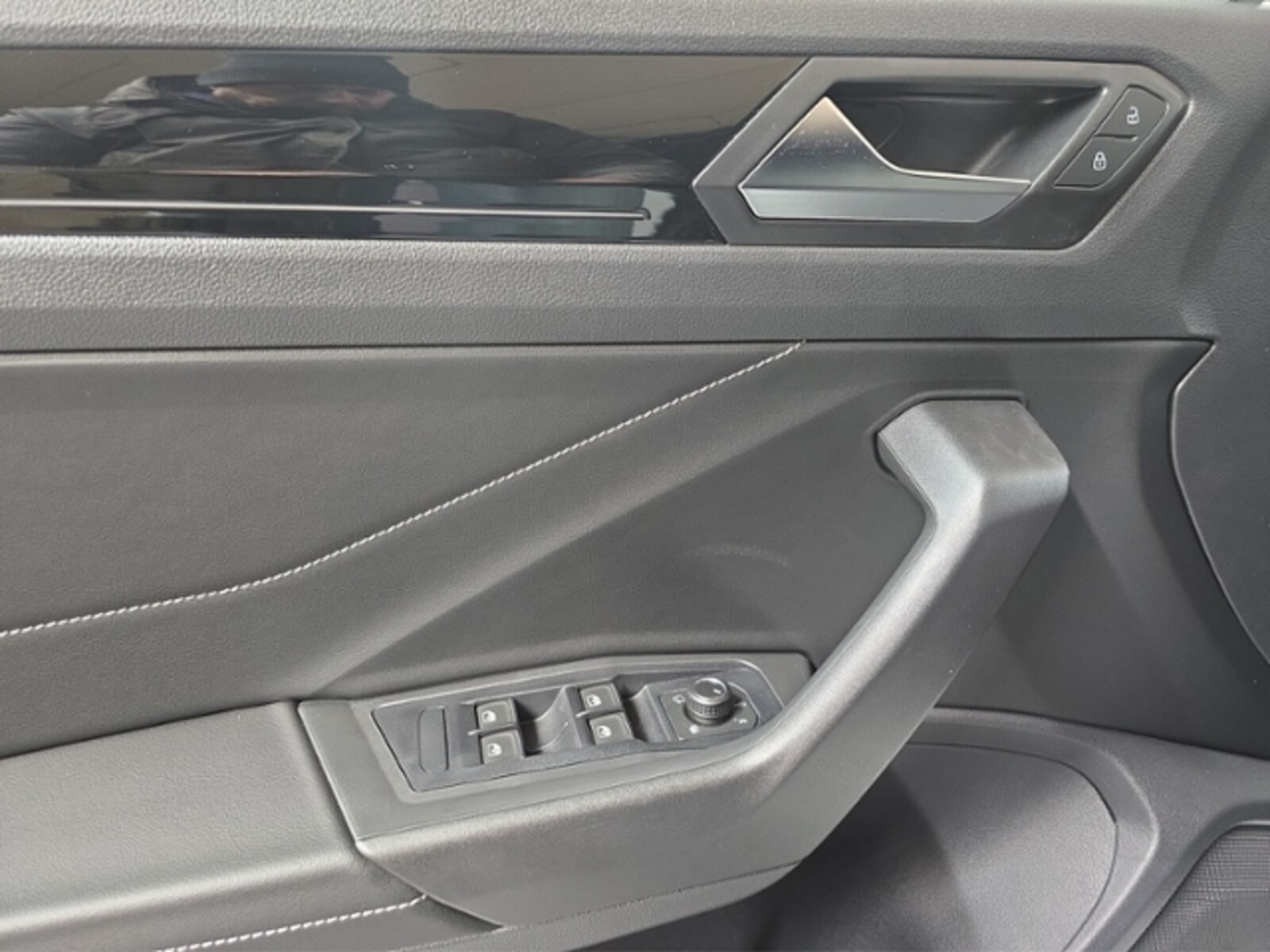 Volkswagen T-Roc Cabriolet – Bild 15