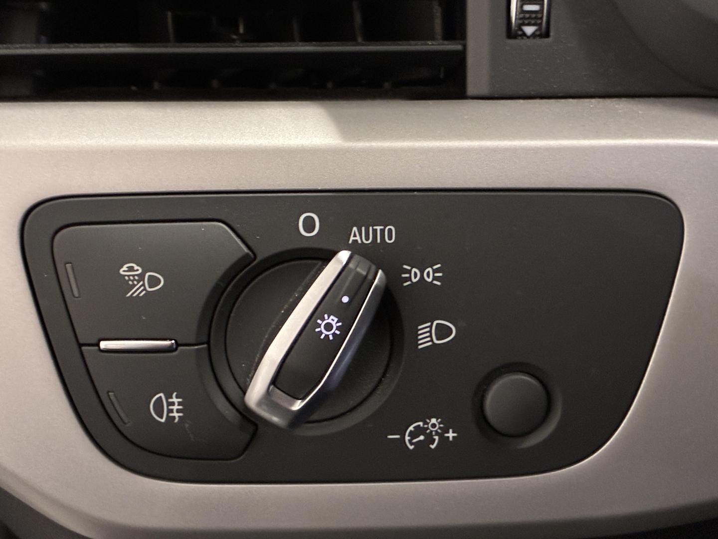 Image about Audi A4 Avant Design 35 TDI 120 kW (163 ch) S tronic