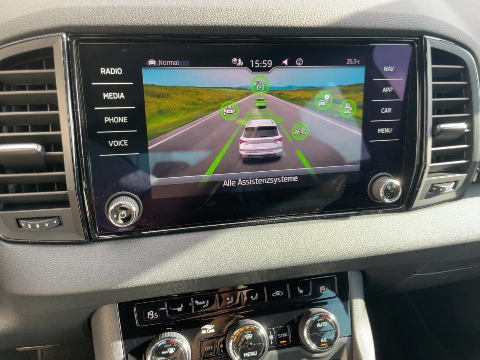 Škoda Karoq – Bild 16