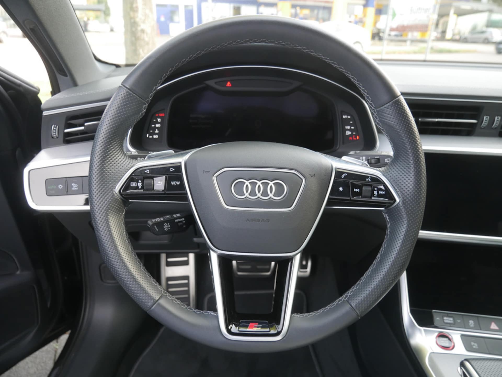 Audi S6 Avant