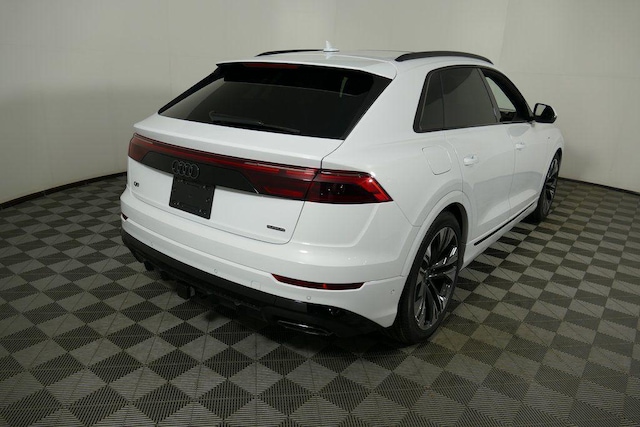 2026 Audi Q8