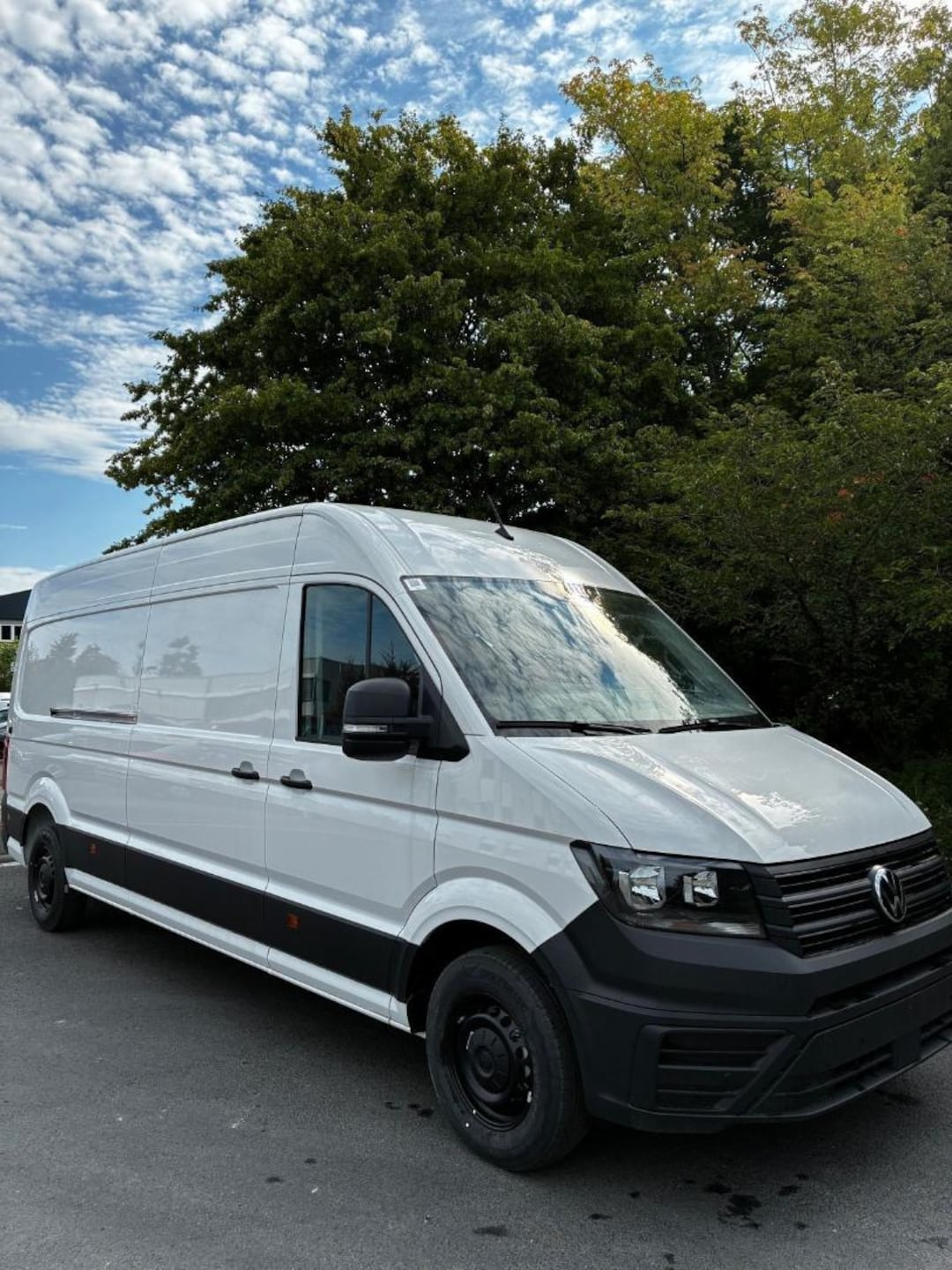 Volkswagen Crafter Kasten langer Radstand