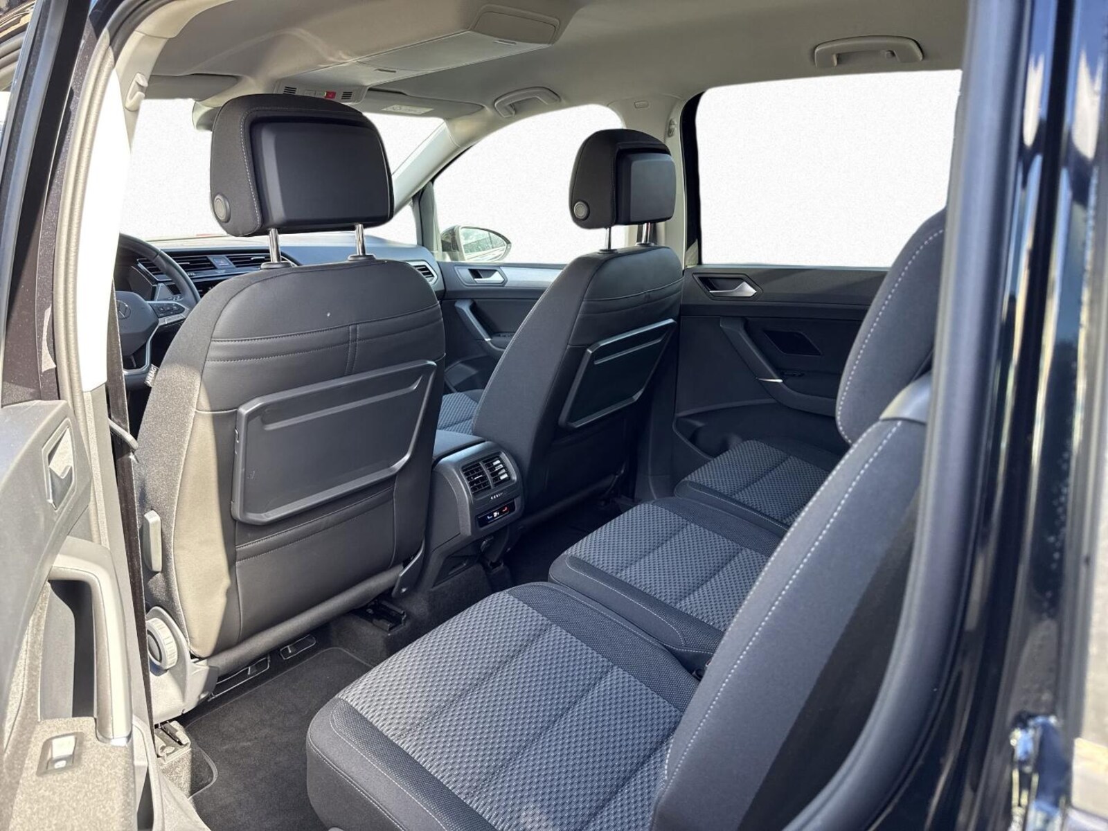 Volkswagen Touran – Bild 13