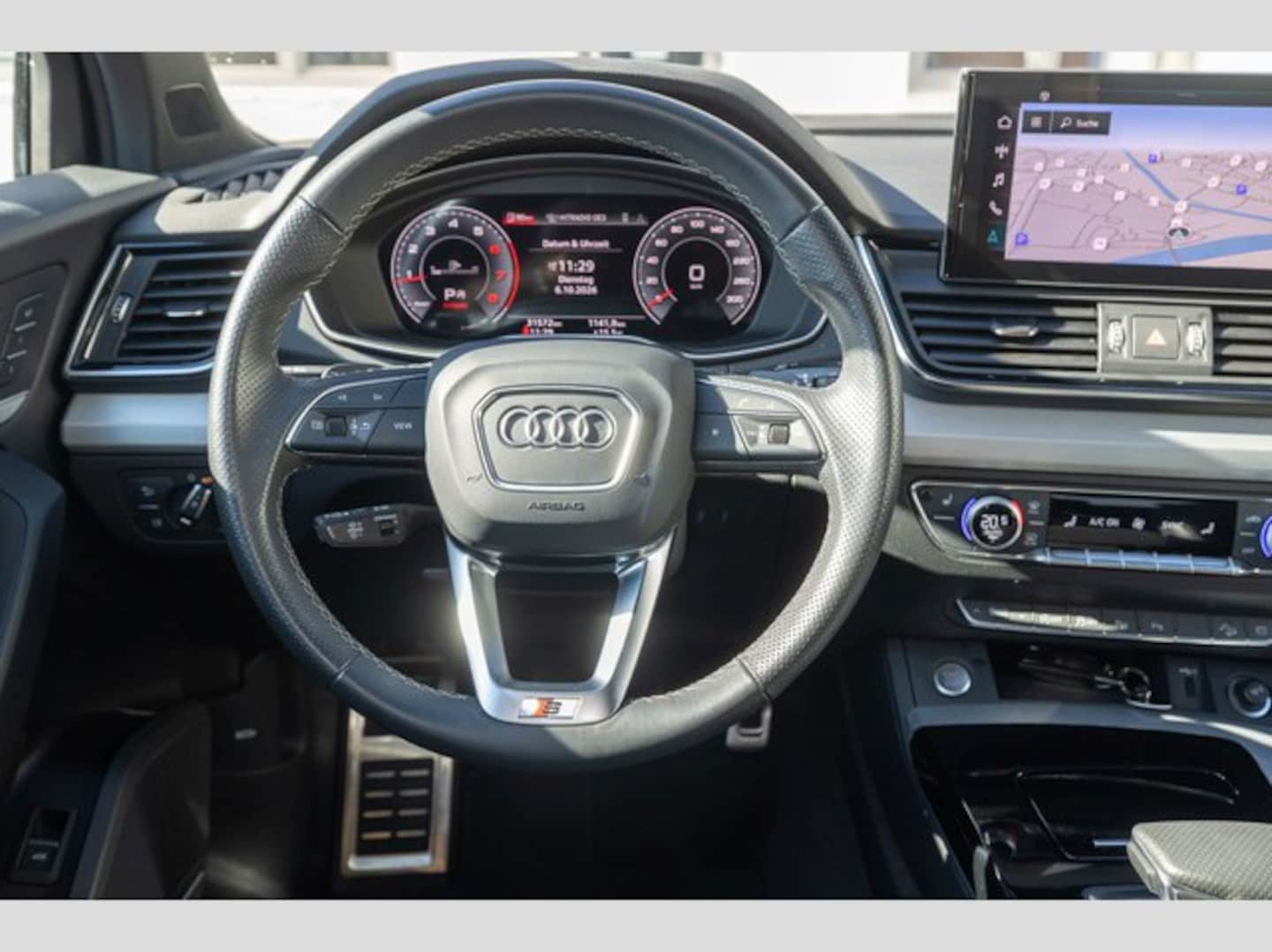 Bild über Audi Q5 40 TFSI quattro S tronic - für weitere Informationen kontaktieren Sie den Audi Partner