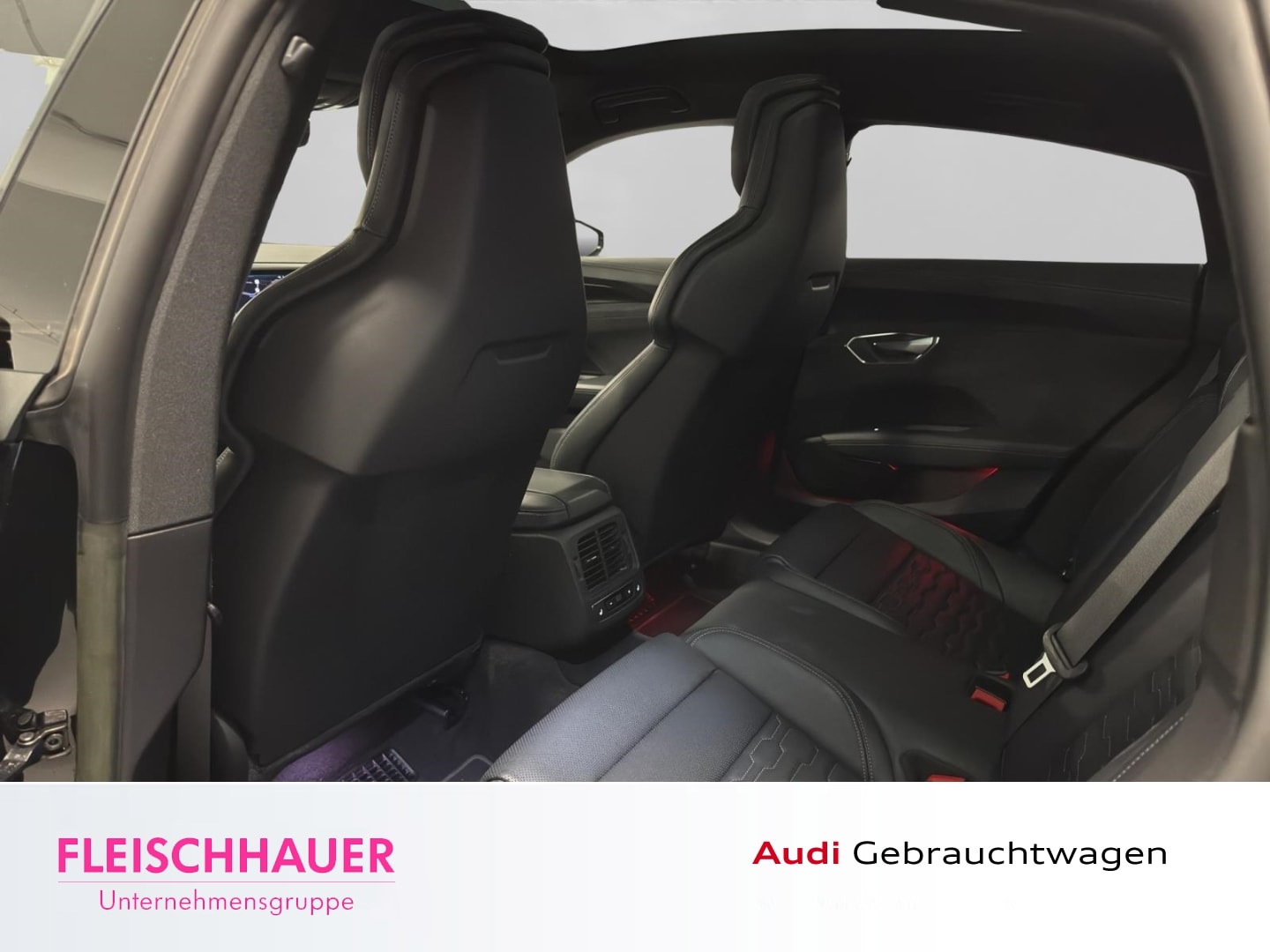 Bild über Audi RS e-tron GT e-tron quattro - für weitere Informationen kontaktieren Sie den Audi Partner