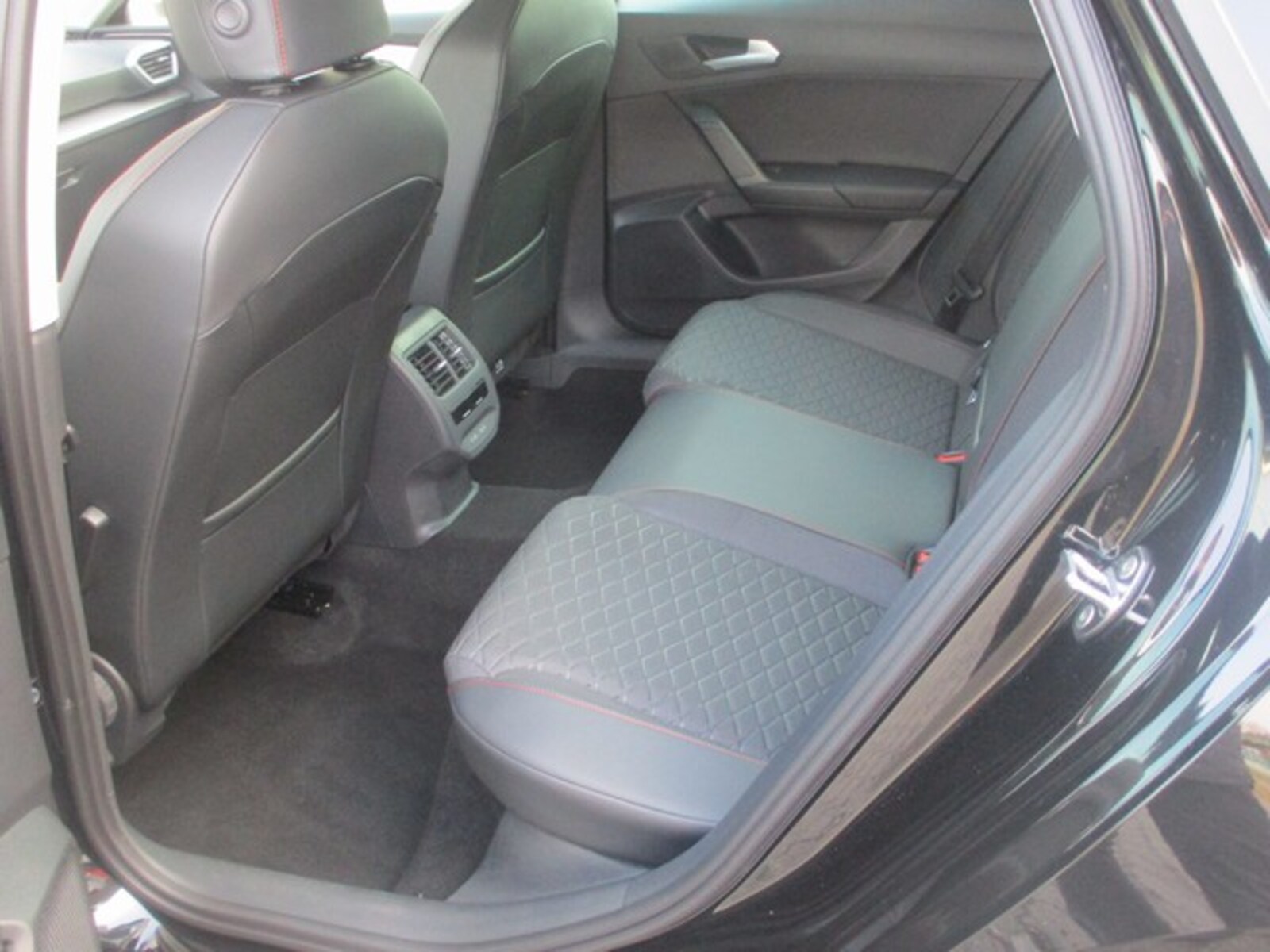 SEAT Leon Sportstourer – Bild 9