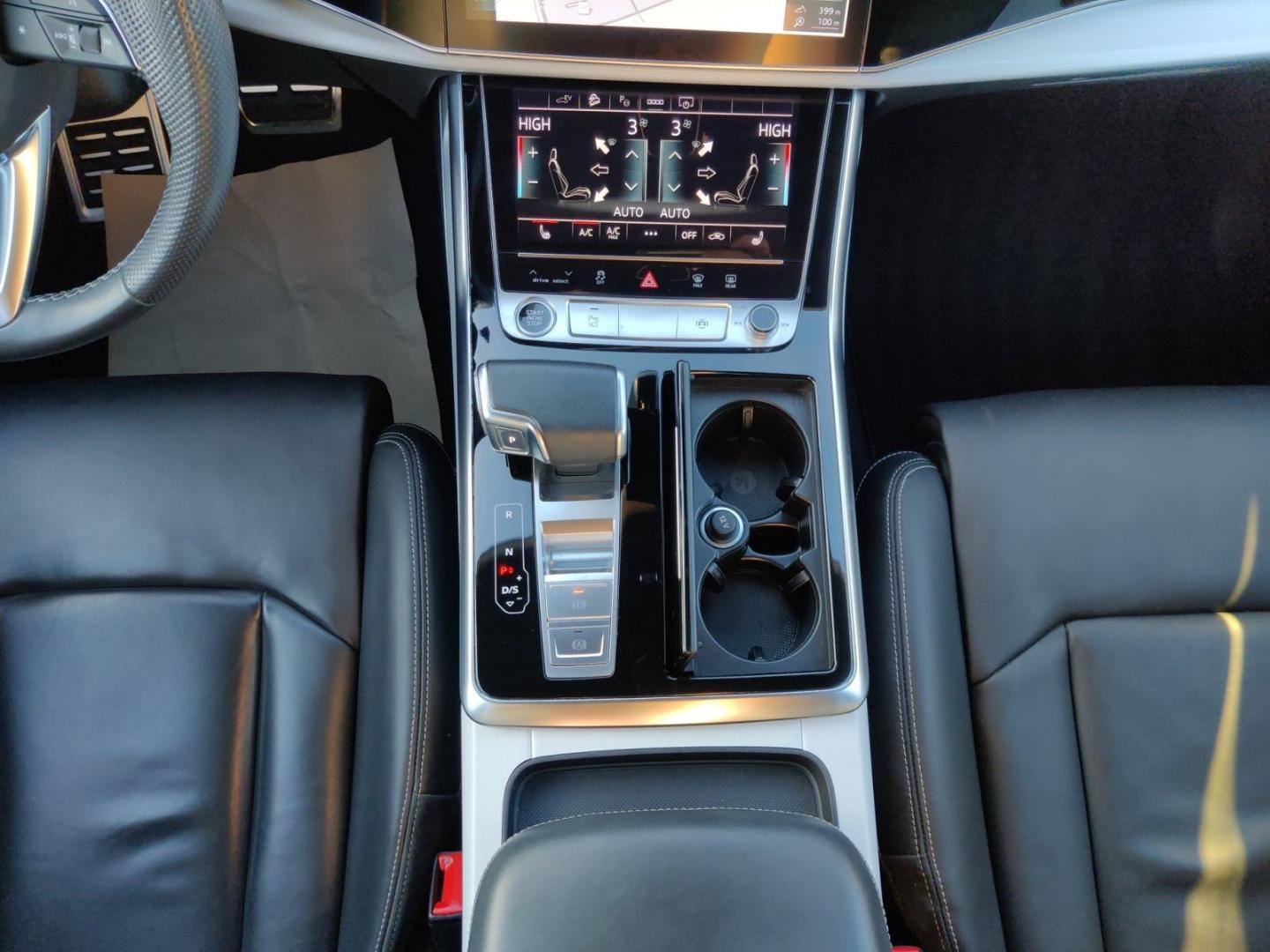 Image about Audi Q8 TFSI e 55 TFSI e quattro tiptronic