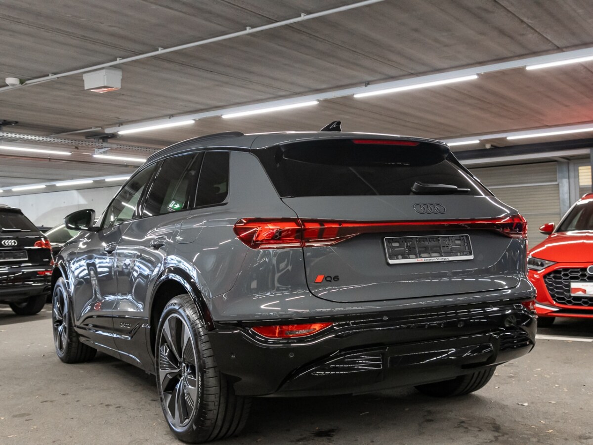 Image about Audi Q6 SUV e-tron e-tron quattro