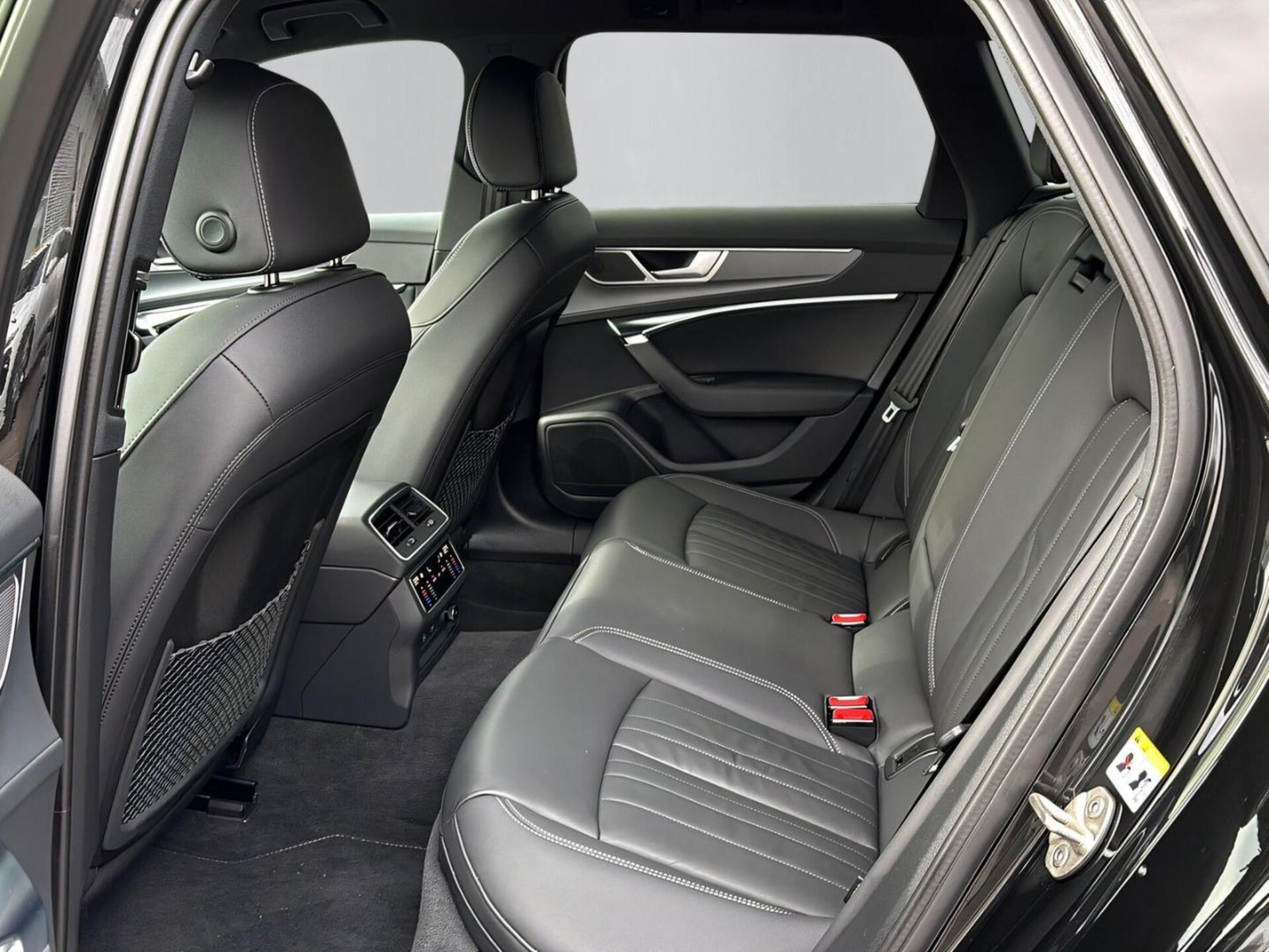 Audi A6 Avant Design