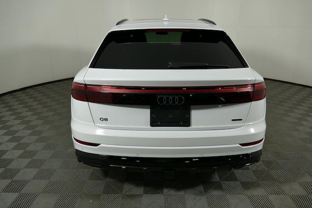 2026 Audi Q8
