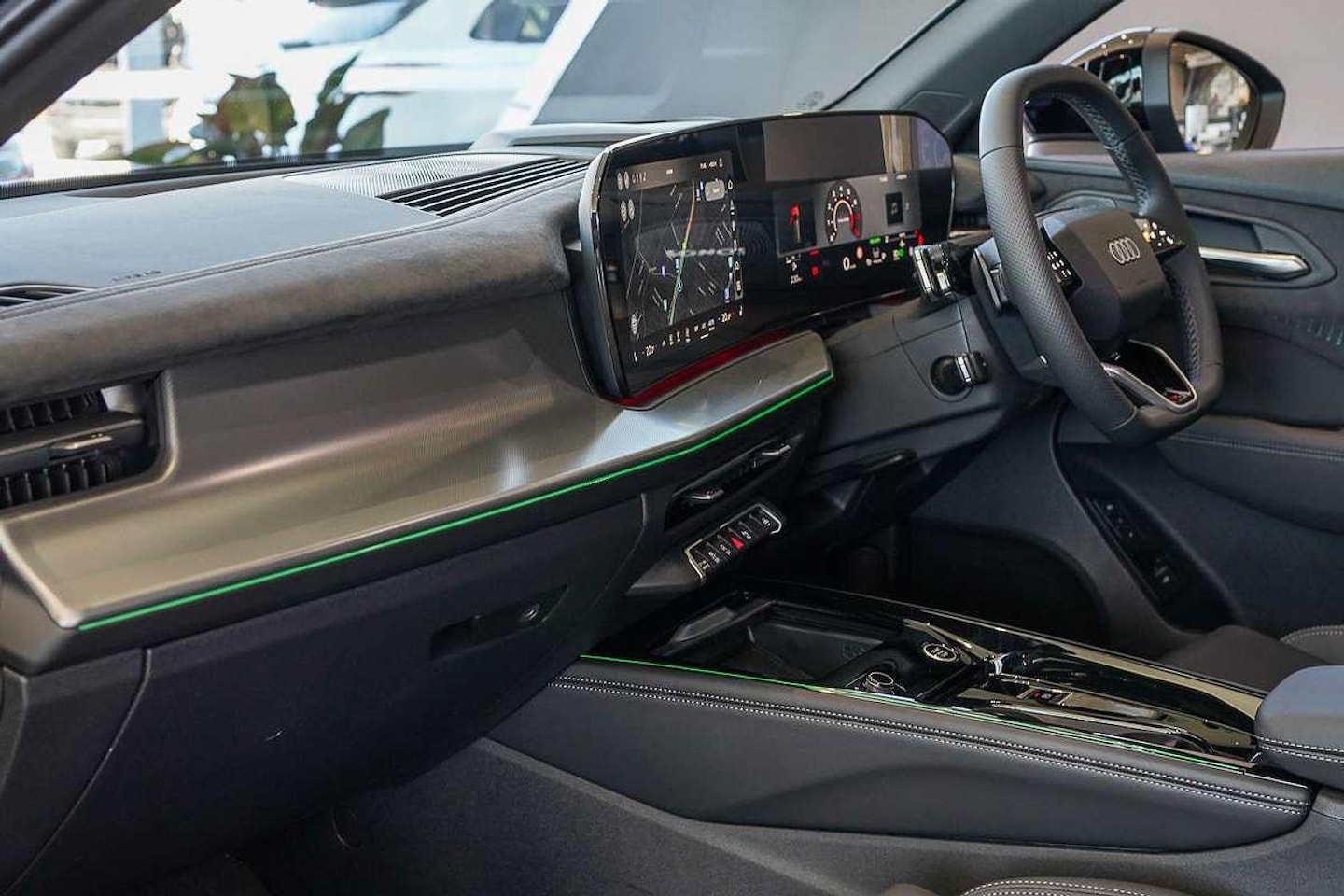 Image about Audi Q3 SUV TFSI quattro 195 kW