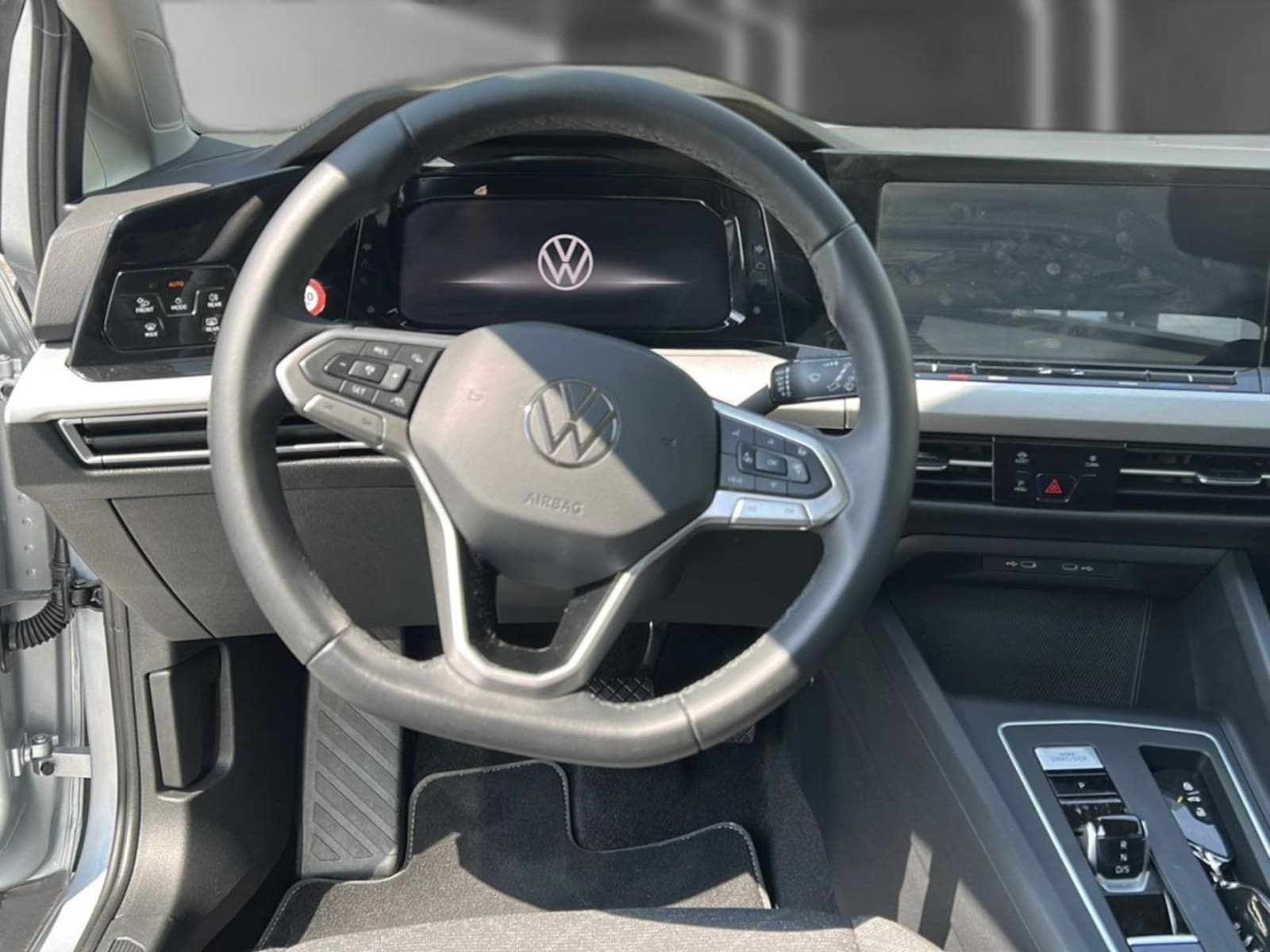 Volkswagen Golf Variant – Bild 11