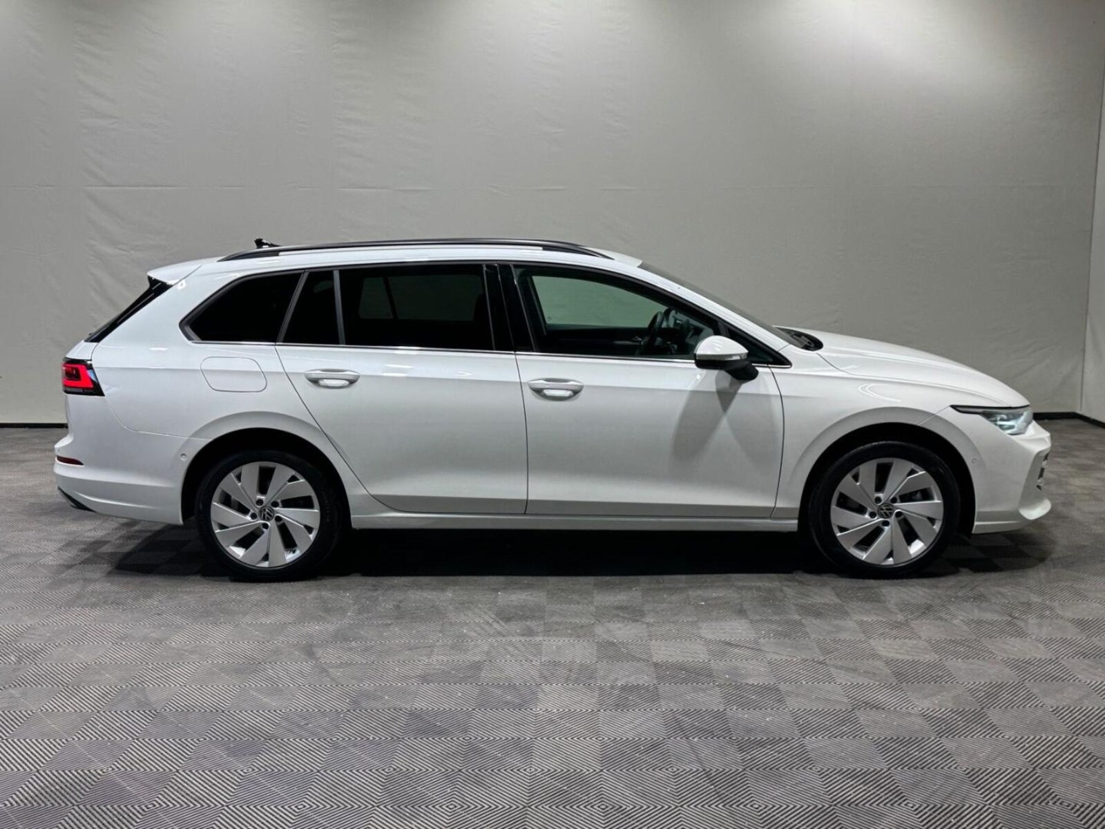 Volkswagen Golf Variant – Bild 17