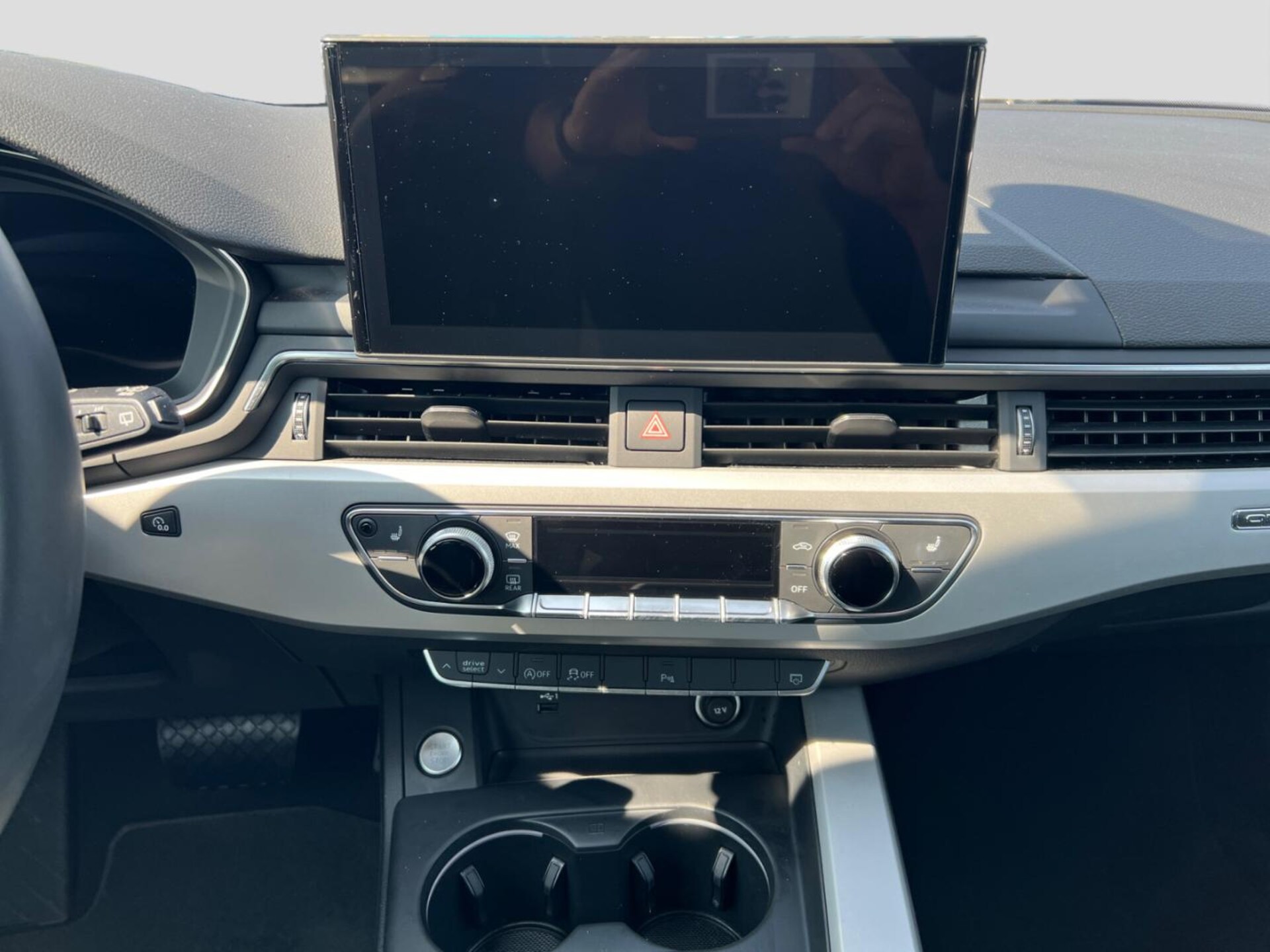 Audi A4 Avant S line