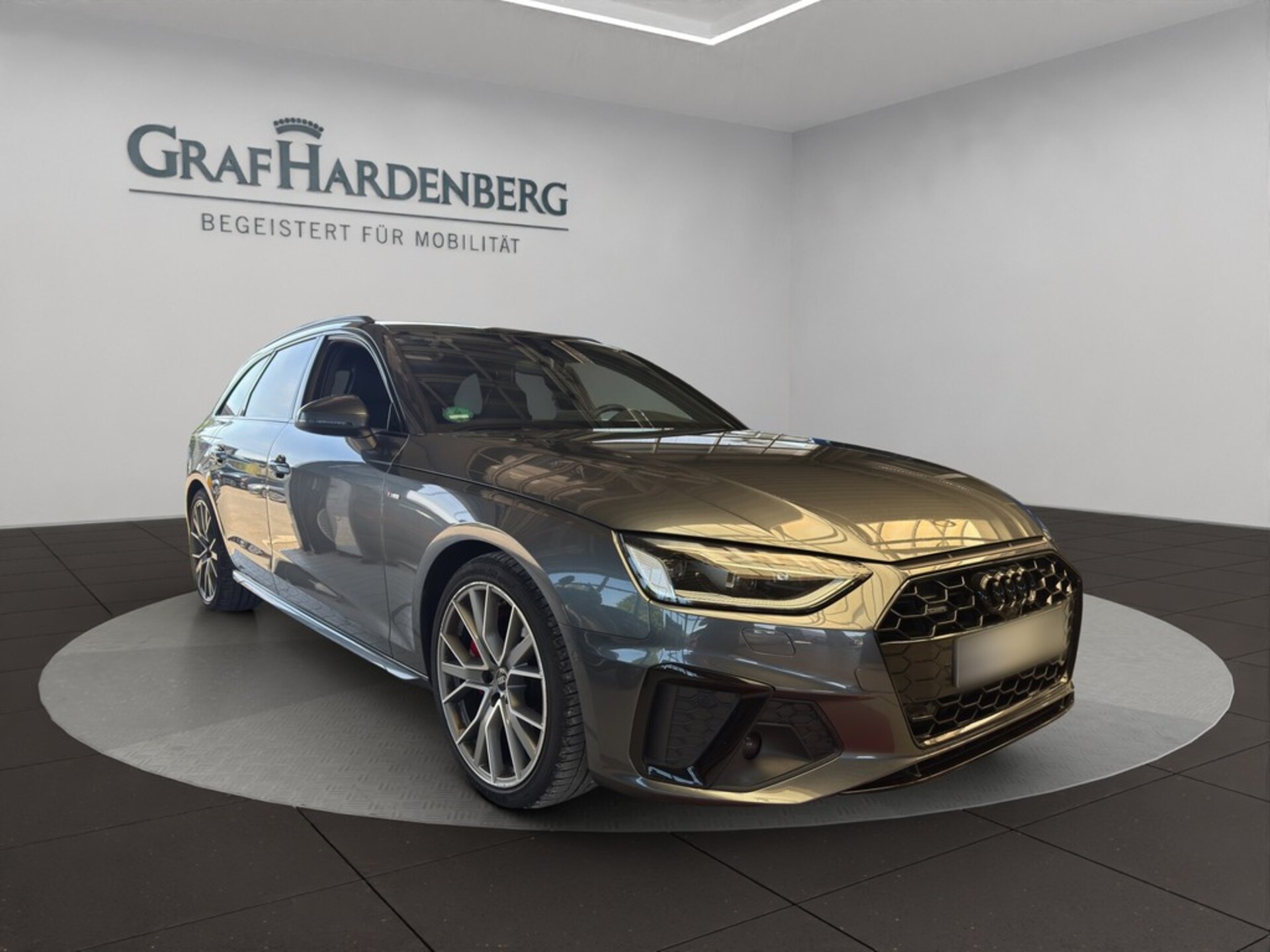 Audi A4 Avant S line