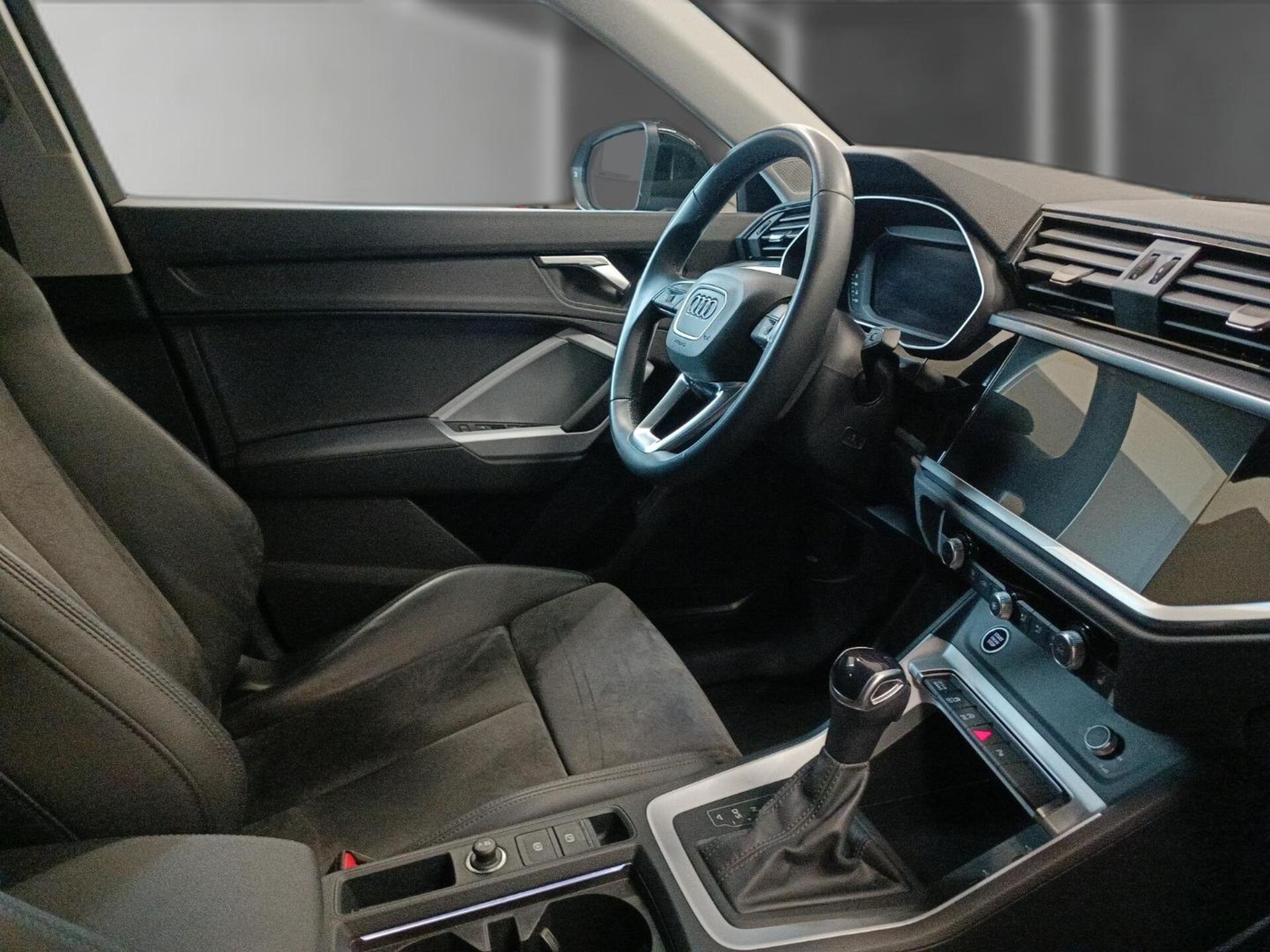 Audi Q3 Sportback S line