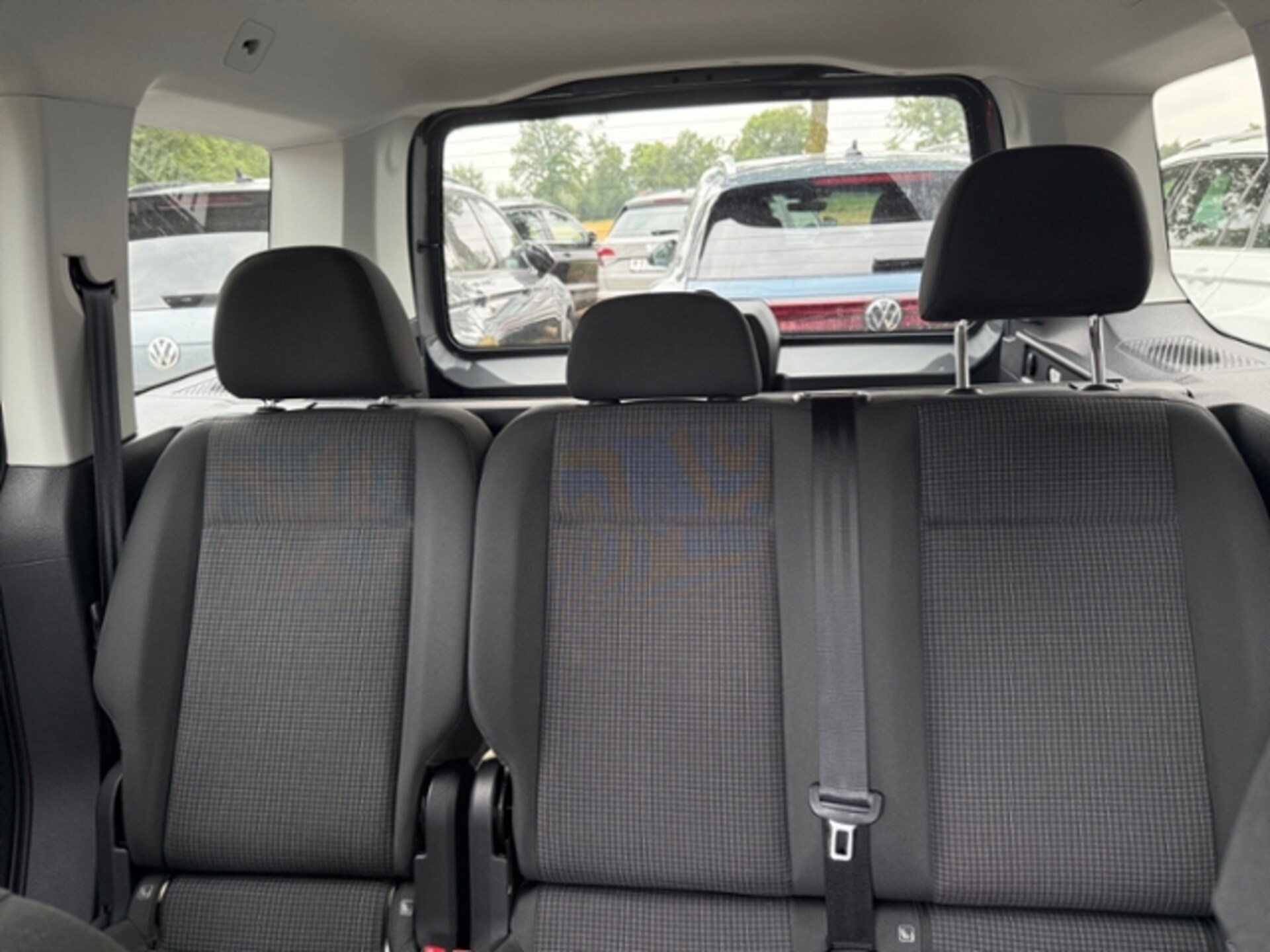 Volkswagen Caddy Basis-Modell