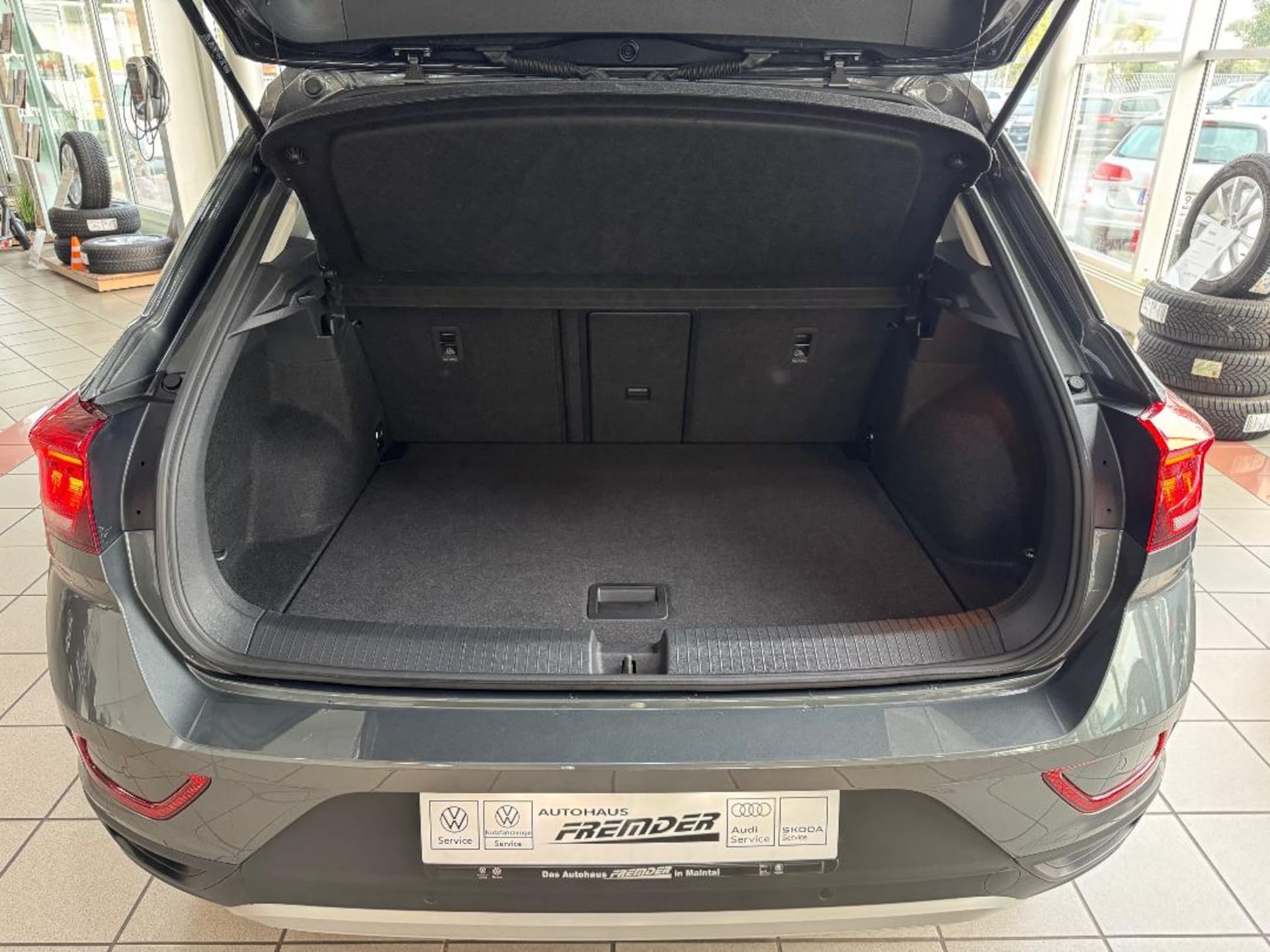 Volkswagen T-Roc Life