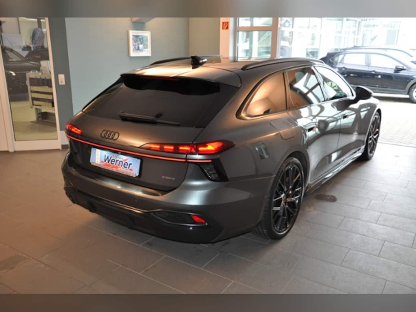 Bild über Audi A6 Avant edition one TDI quattro 150 kWS tronic - für weitere Informationen kontaktieren Sie den Audi Partner