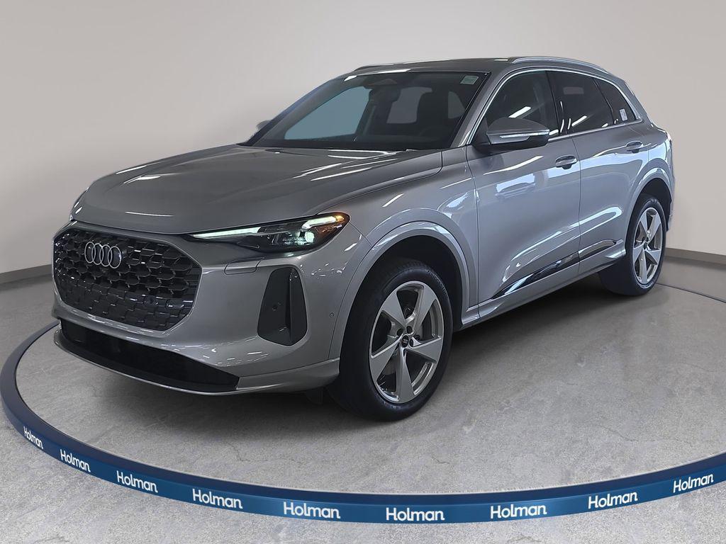 2026 Audi Q5 Premium Plus quattro's photo