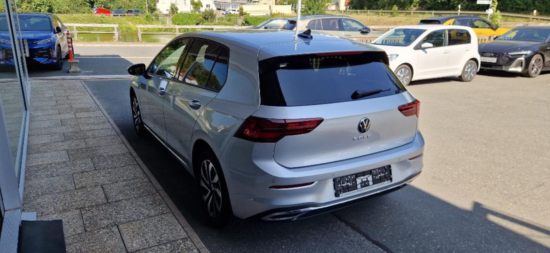 Volkswagen Golf Active