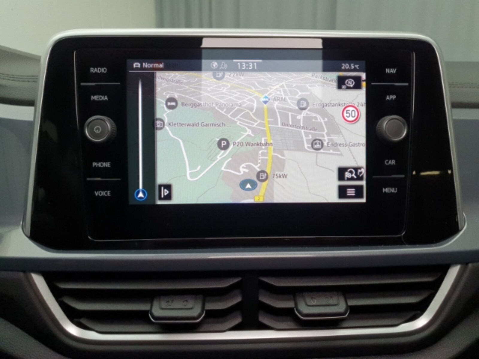 Volkswagen T-Roc – Bild 11