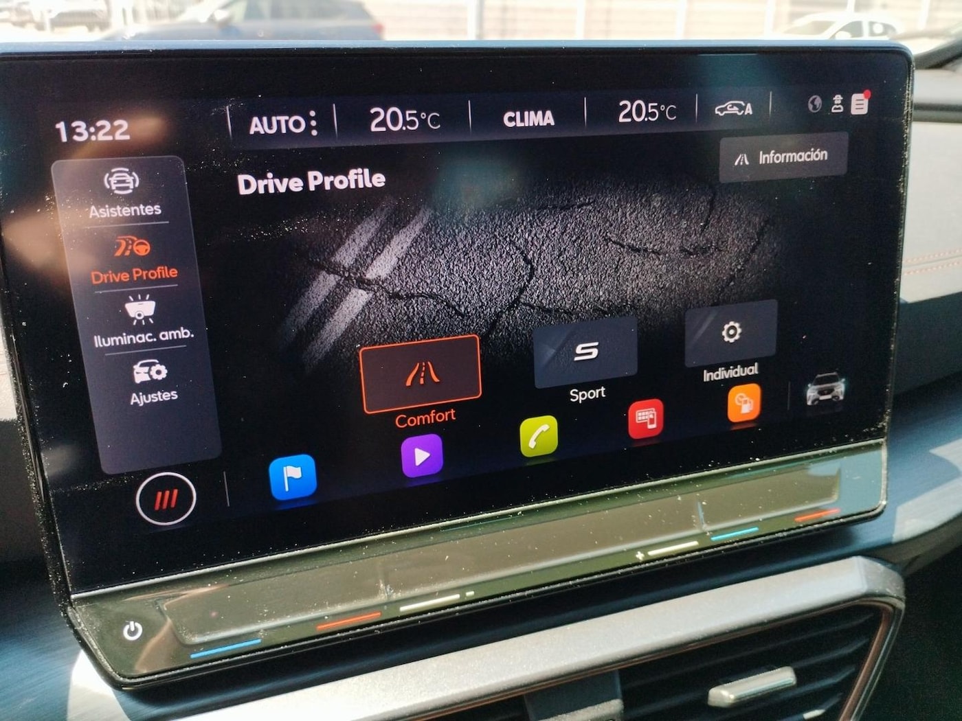 CUPRA Formentor 1.5 TSI DSG 110 kW (150 CV) — photo 16
