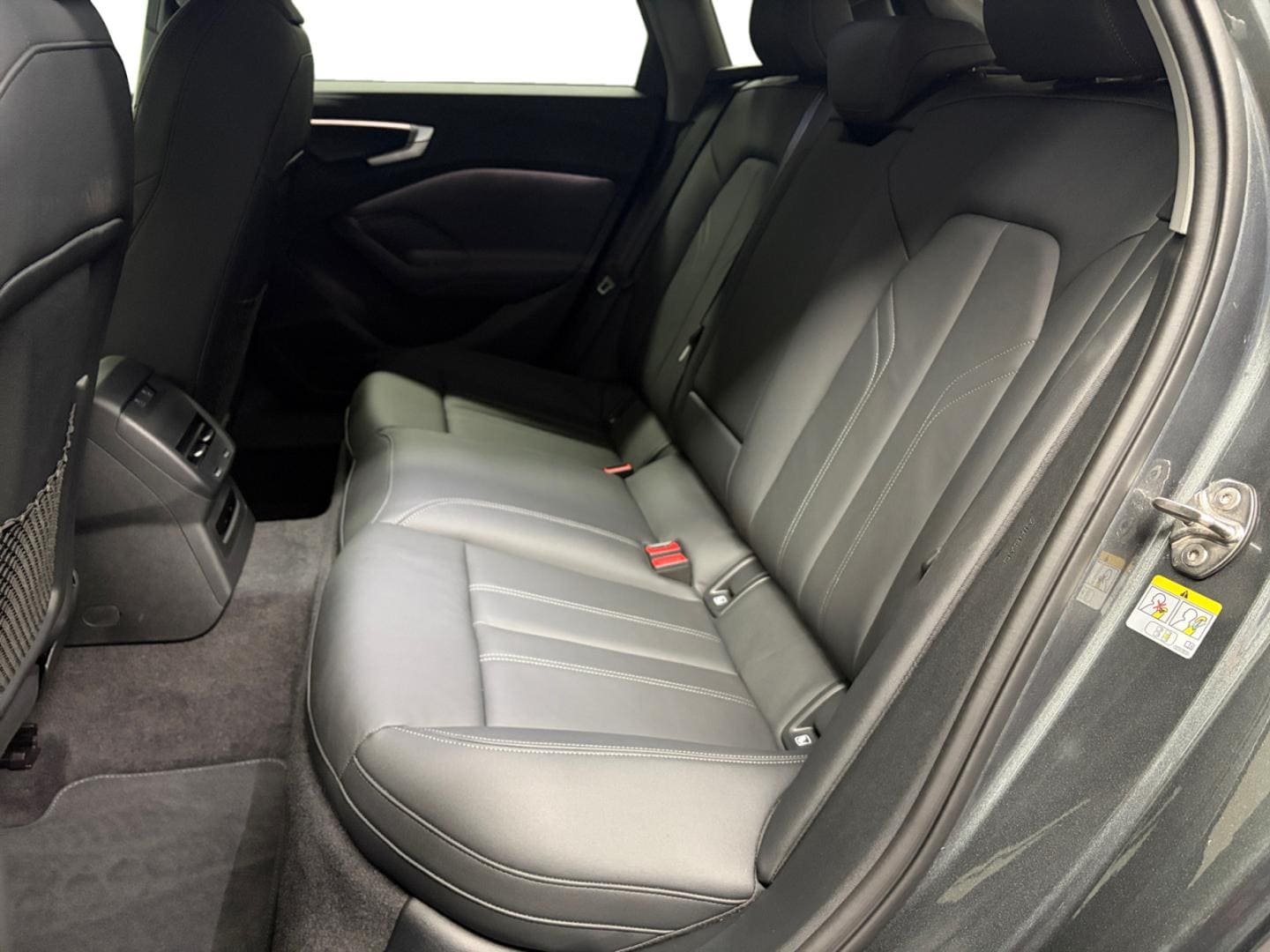 Bild über Audi A5 Limousine TFSI S tronic - für weitere Informationen kontaktieren Sie den Audi Partner