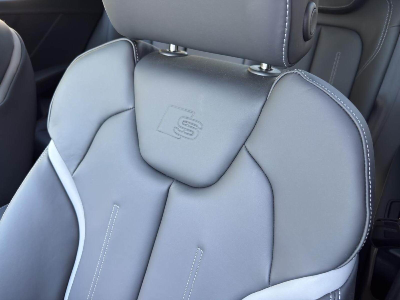 Audi SQ2 – Bild 19