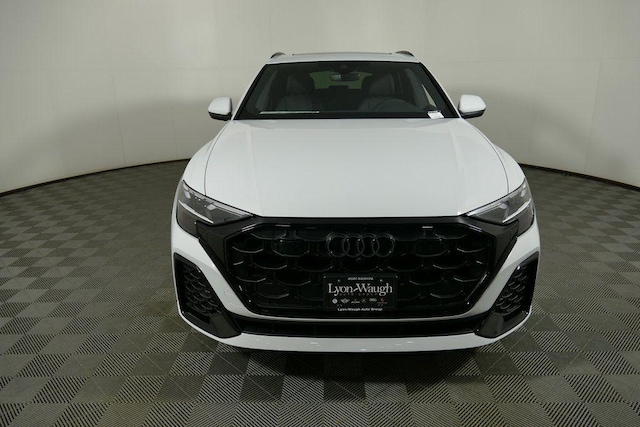 2026 Audi Q8 Premium Plus - Photo 8