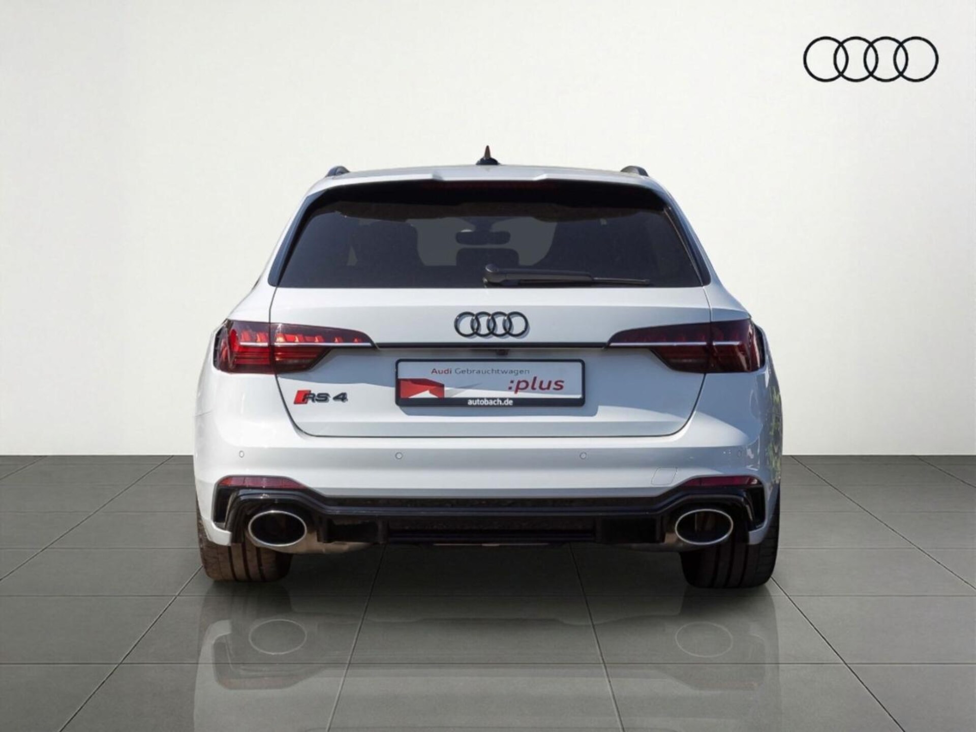 Audi RS 4 Avant