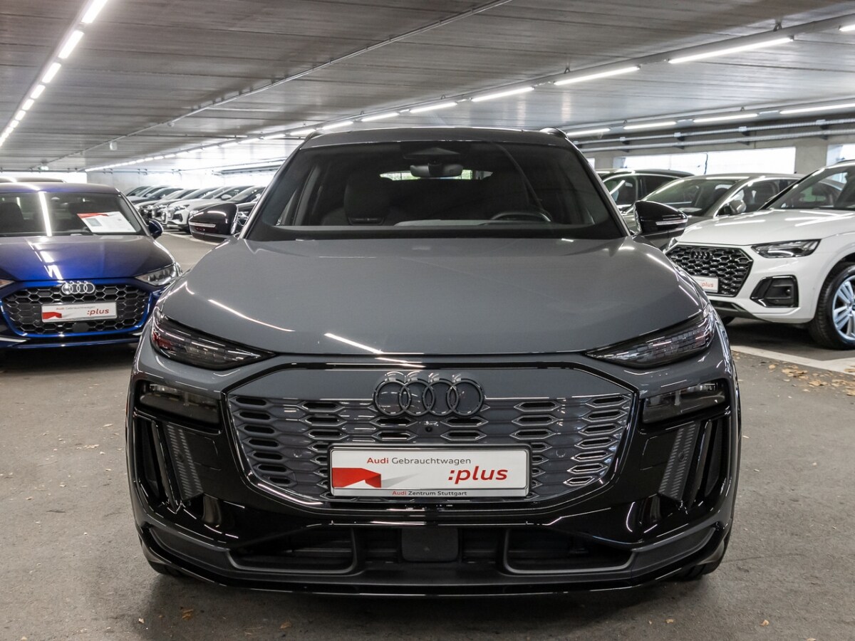 Image about Audi Q6 SUV e-tron e-tron quattro