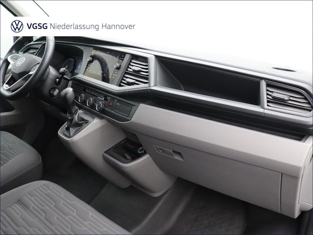 Volkswagen T6.1 Caravelle larger