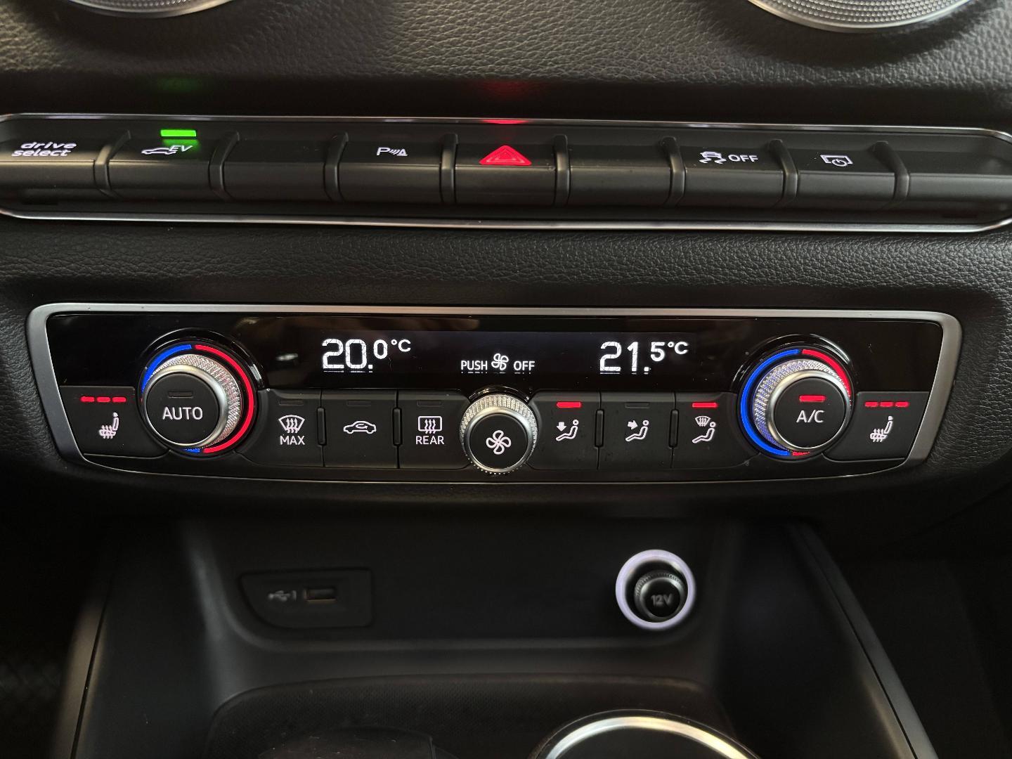 Image about Audi A3 Sportback e-tron Design Luxe 40 e-tron 150 kW (204 ch) S tronic