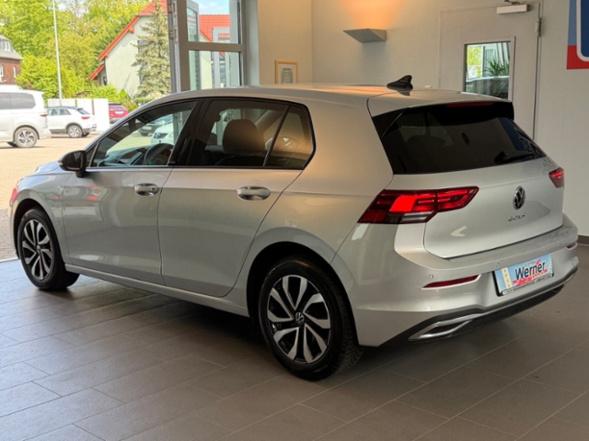 Volkswagen Golf Active
