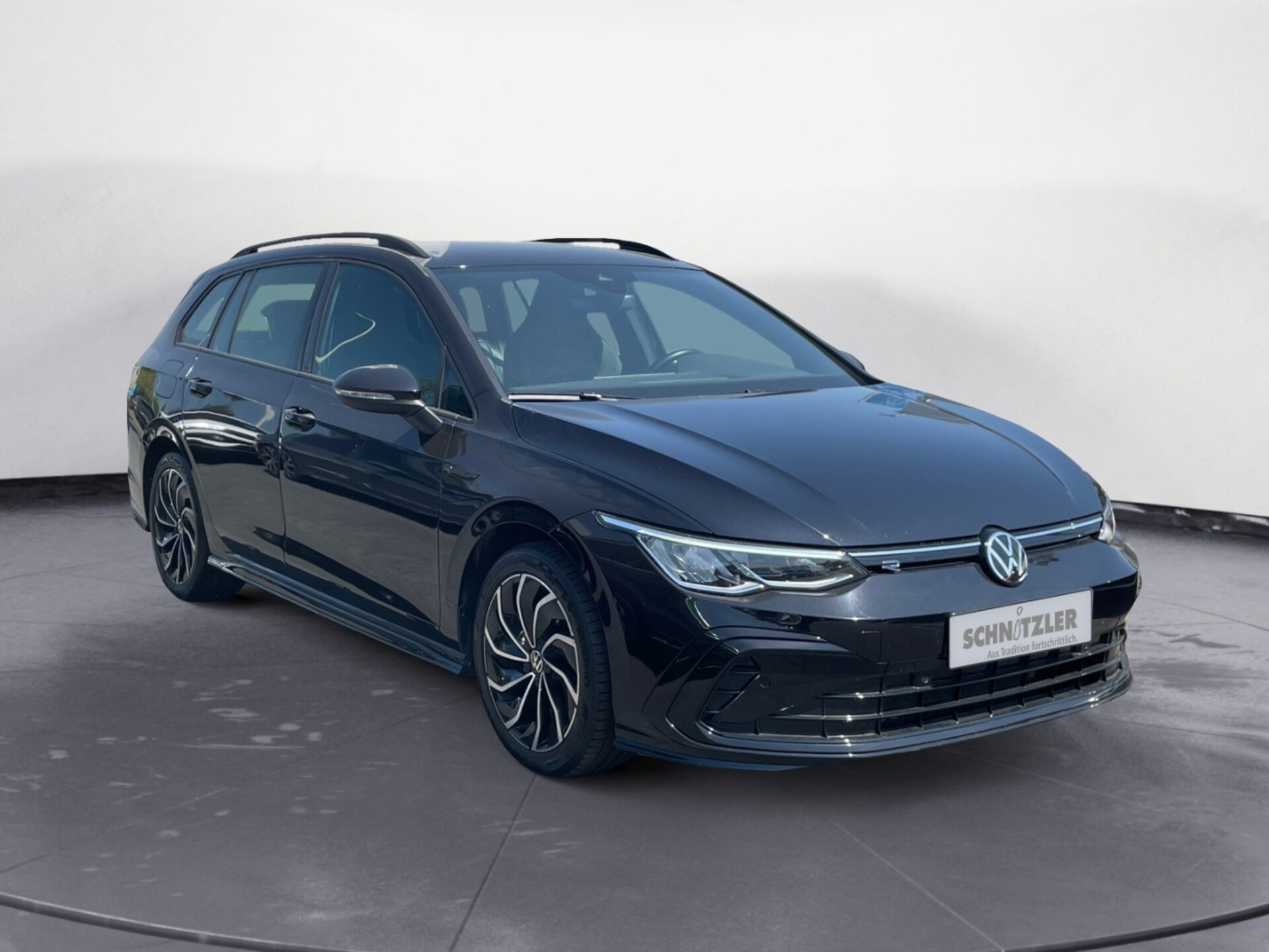 Volkswagen Golf Variant R-Line