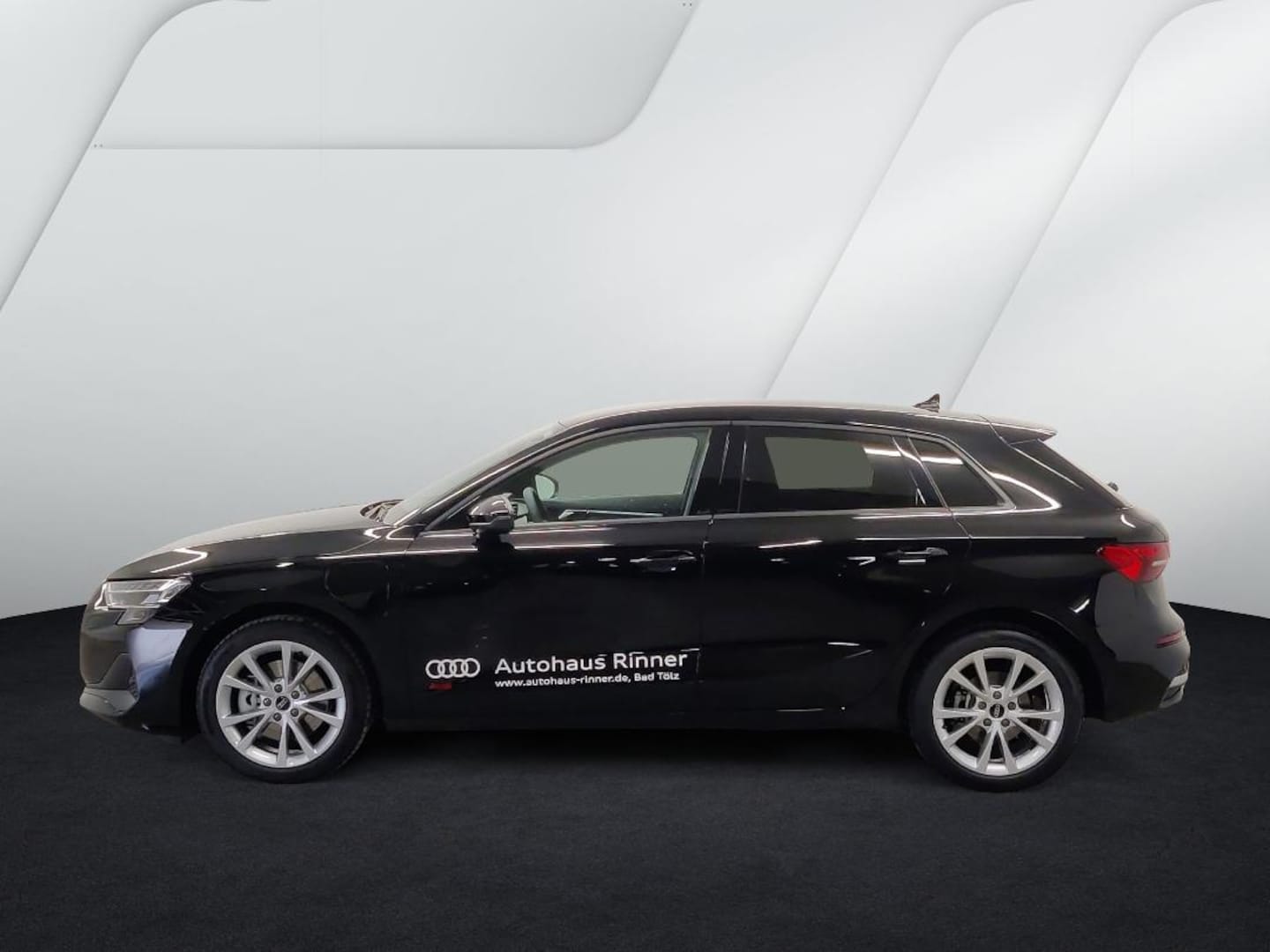 Bild über Audi A3 Sportback TFSI e TFSI e 150 kW S tronic - für weitere Informationen kontaktieren Sie den Audi Partner