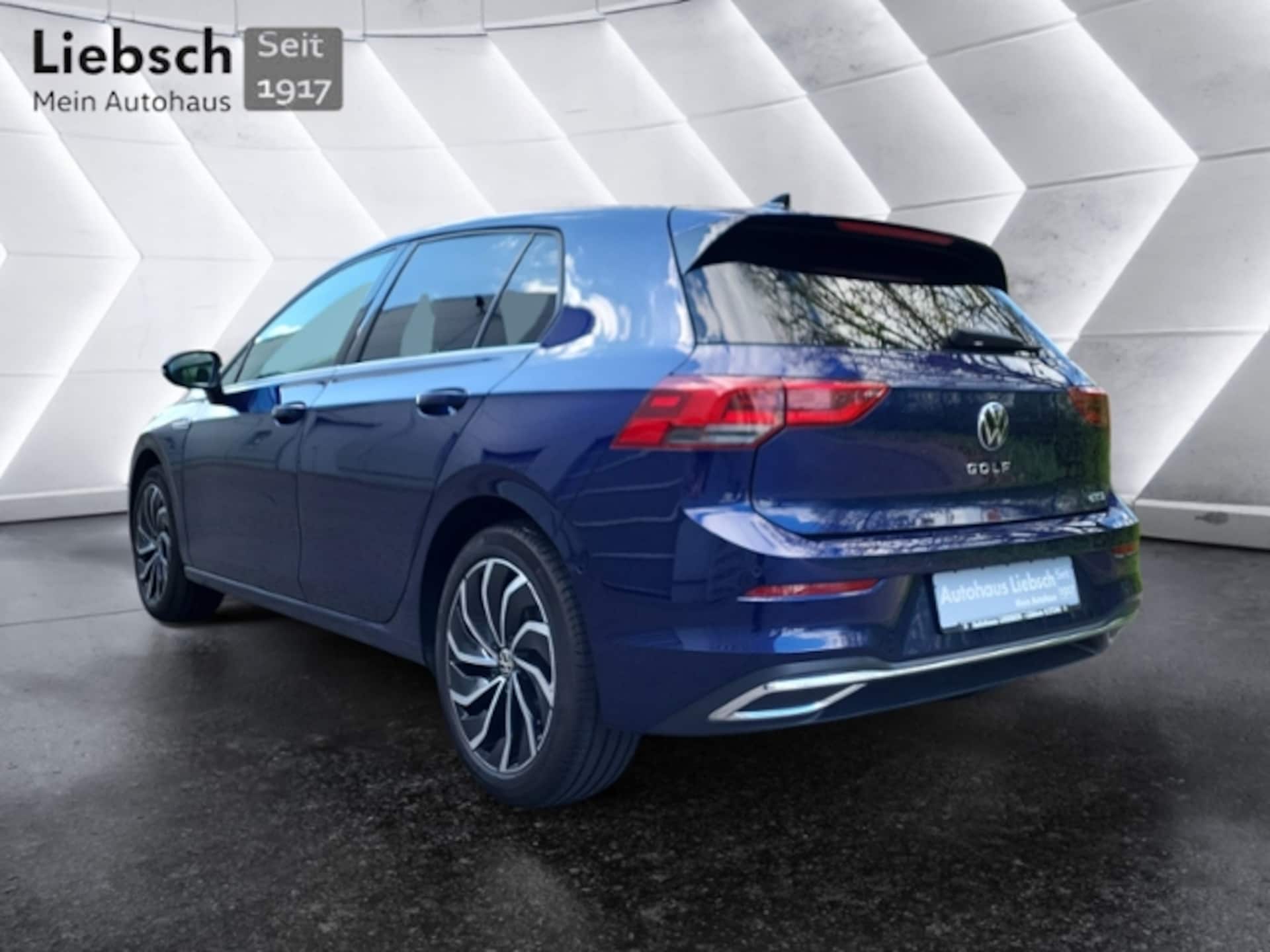 Volkswagen Golf Style