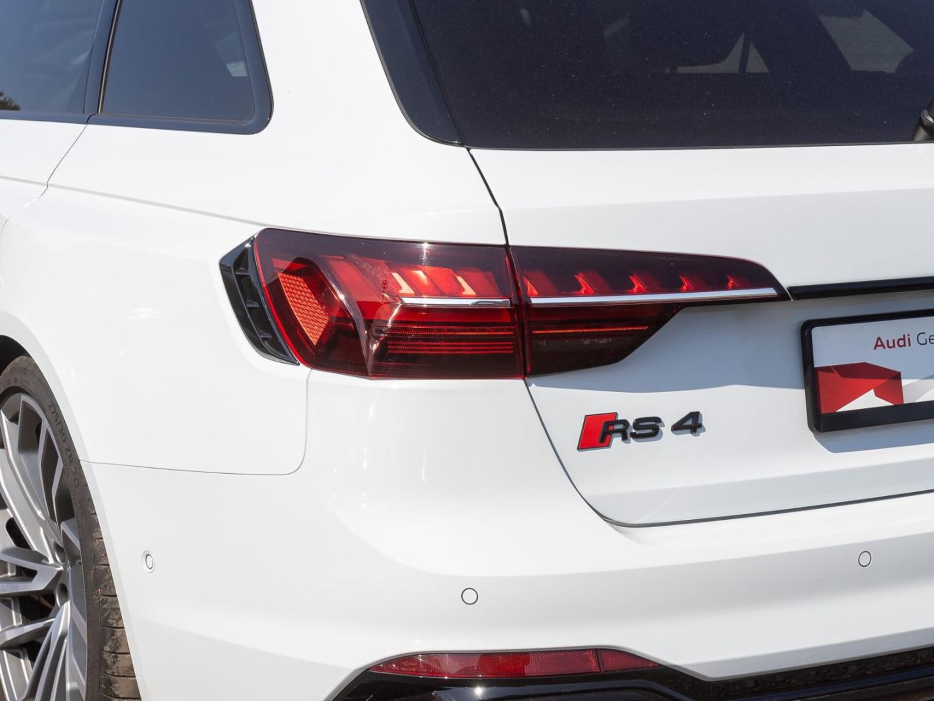 Audi RS 4 Avant