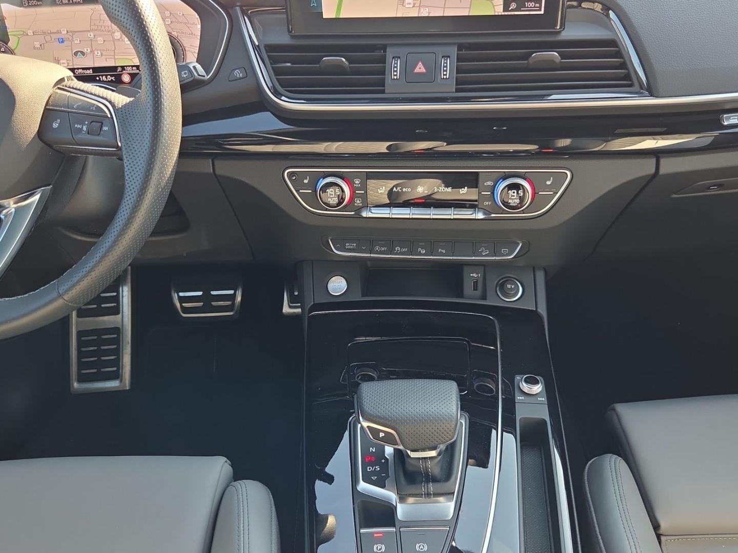 Bild über Audi Q5 Sportback 40 TDI quattro S tronic - für weitere Informationen kontaktieren Sie den Audi Partner