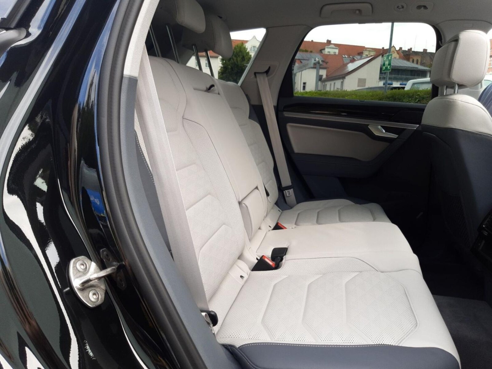 Volkswagen Touareg – Bild 10